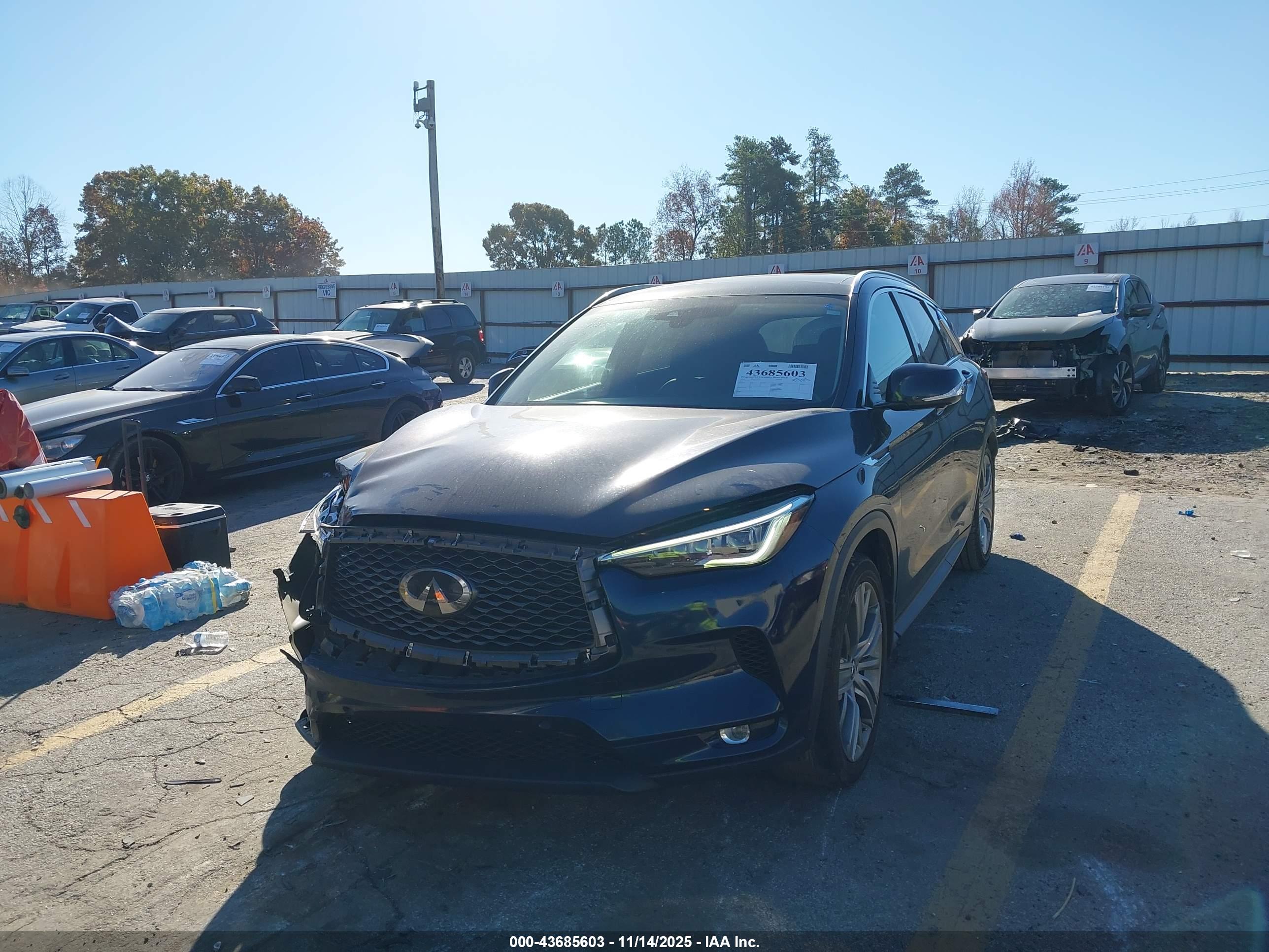INFINITI QX50 image 2