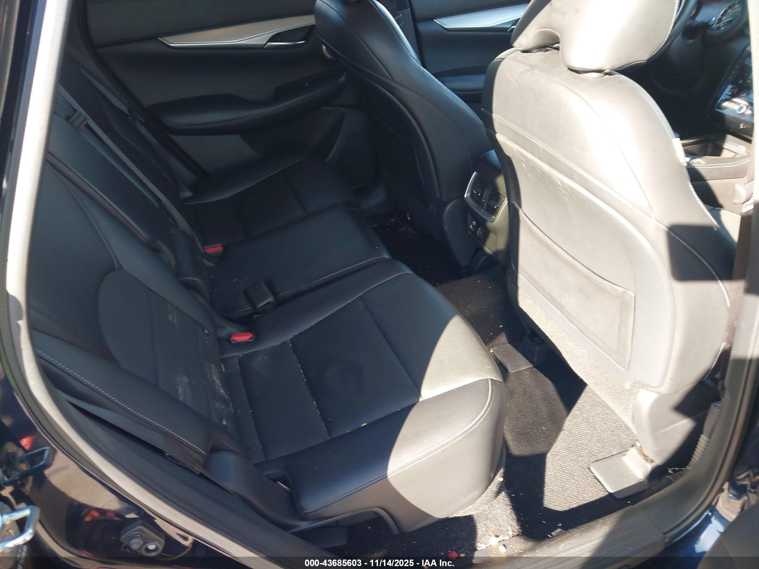 INFINITI QX50 image 8
