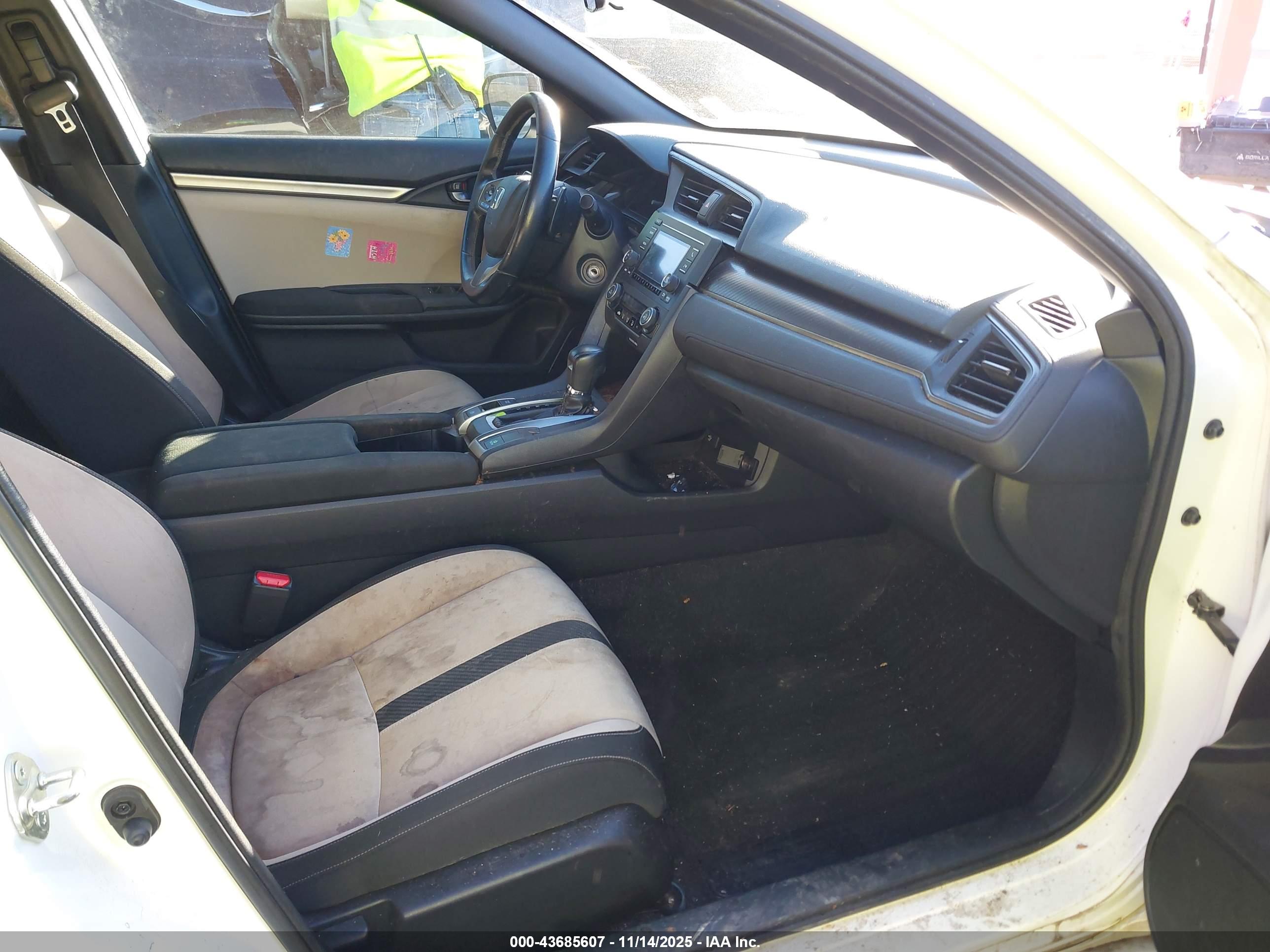 HONDA CIVIC image 5