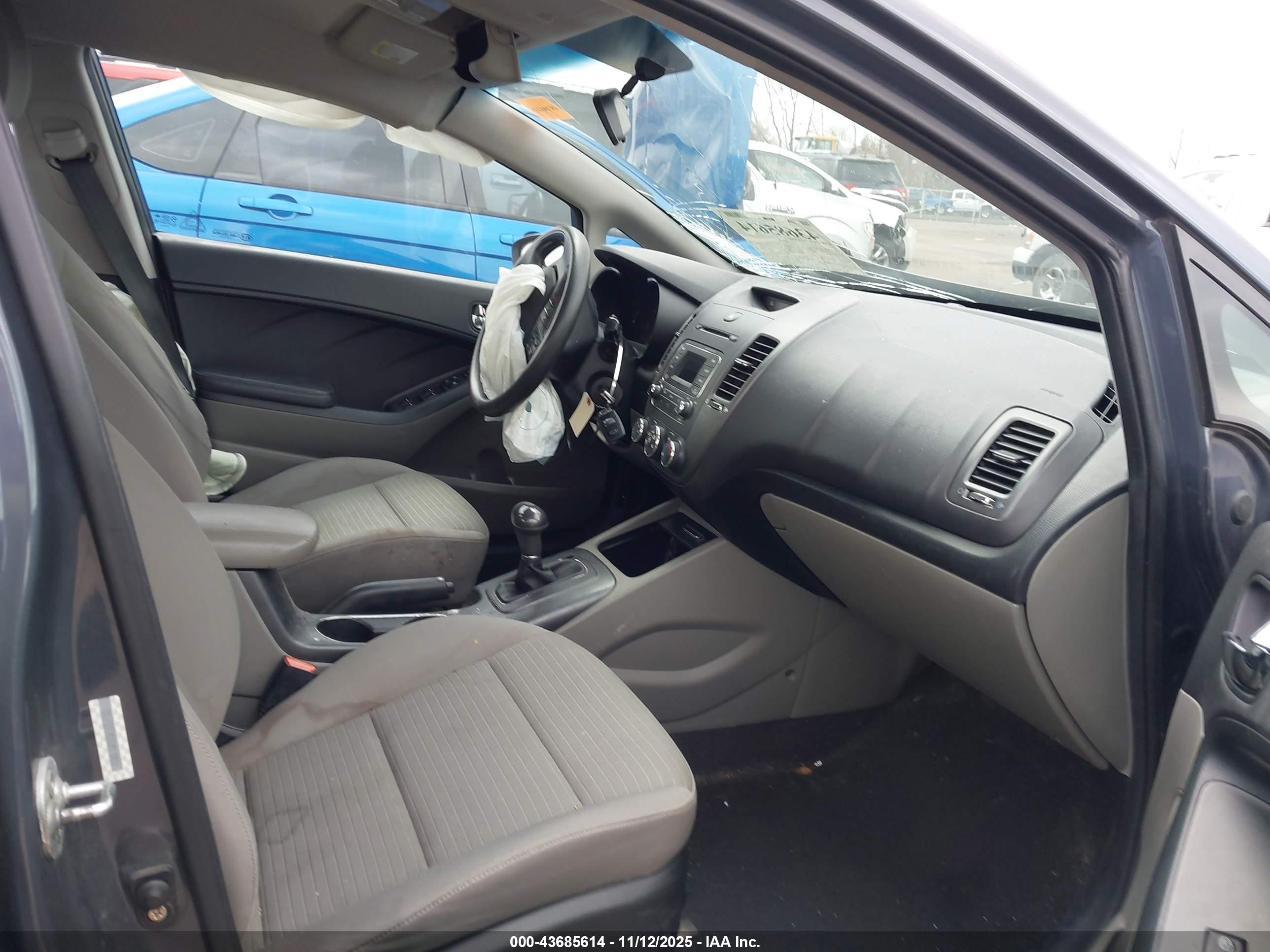 KIA FORTE image 5