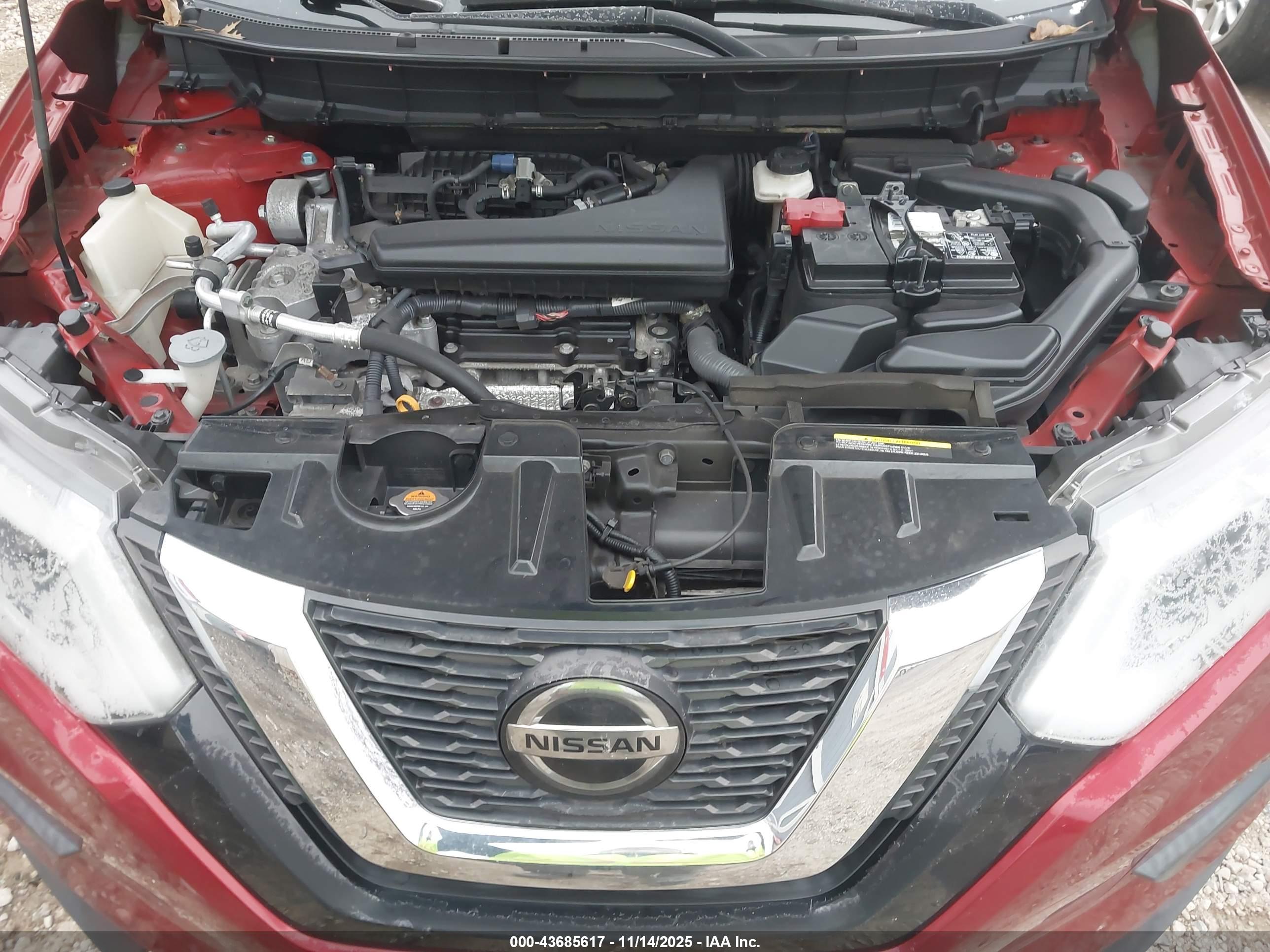 NISSAN ROGUE image 10