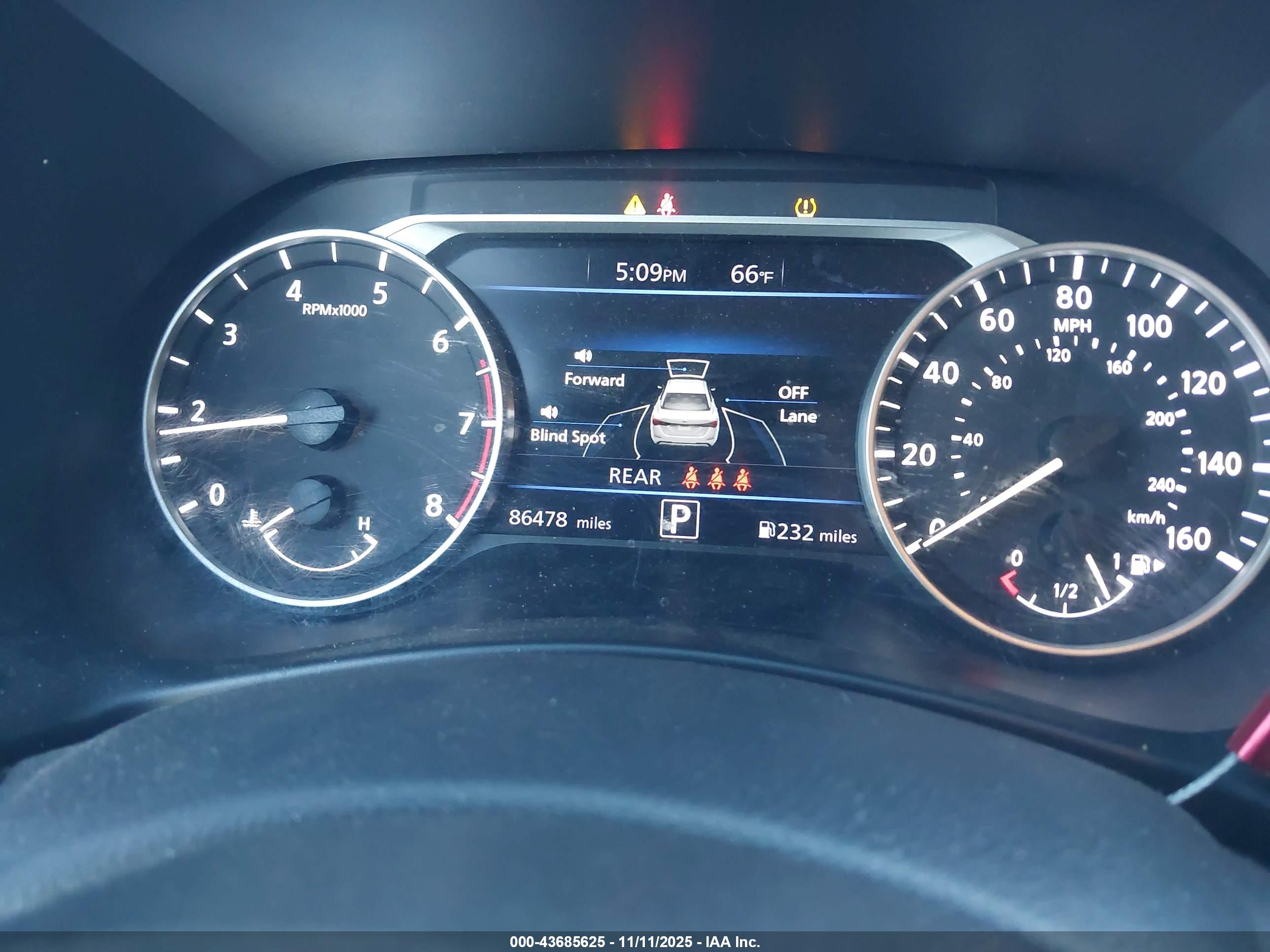 NISSAN SENTRA image 7