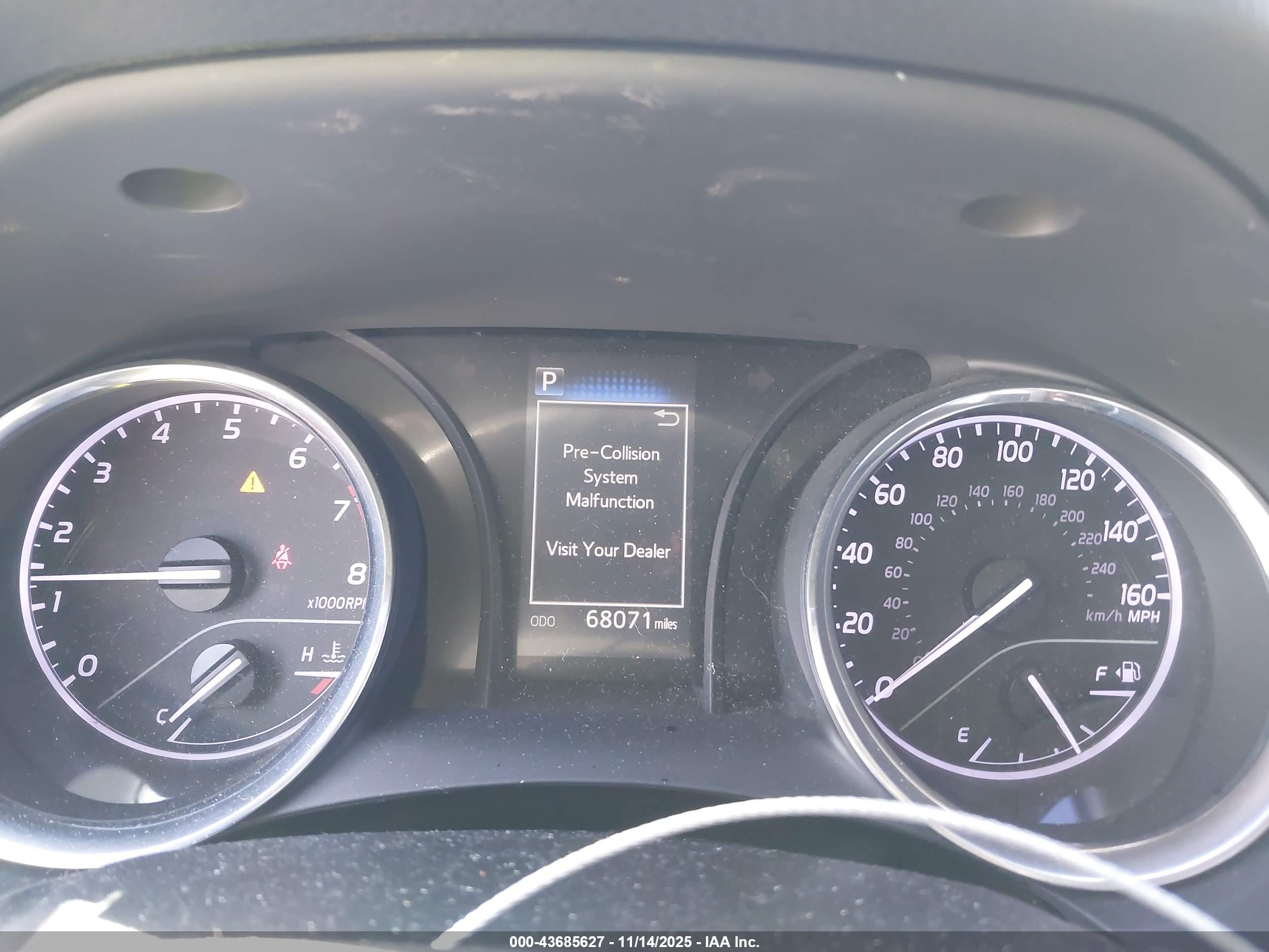 TOYOTA CAMRY image 7