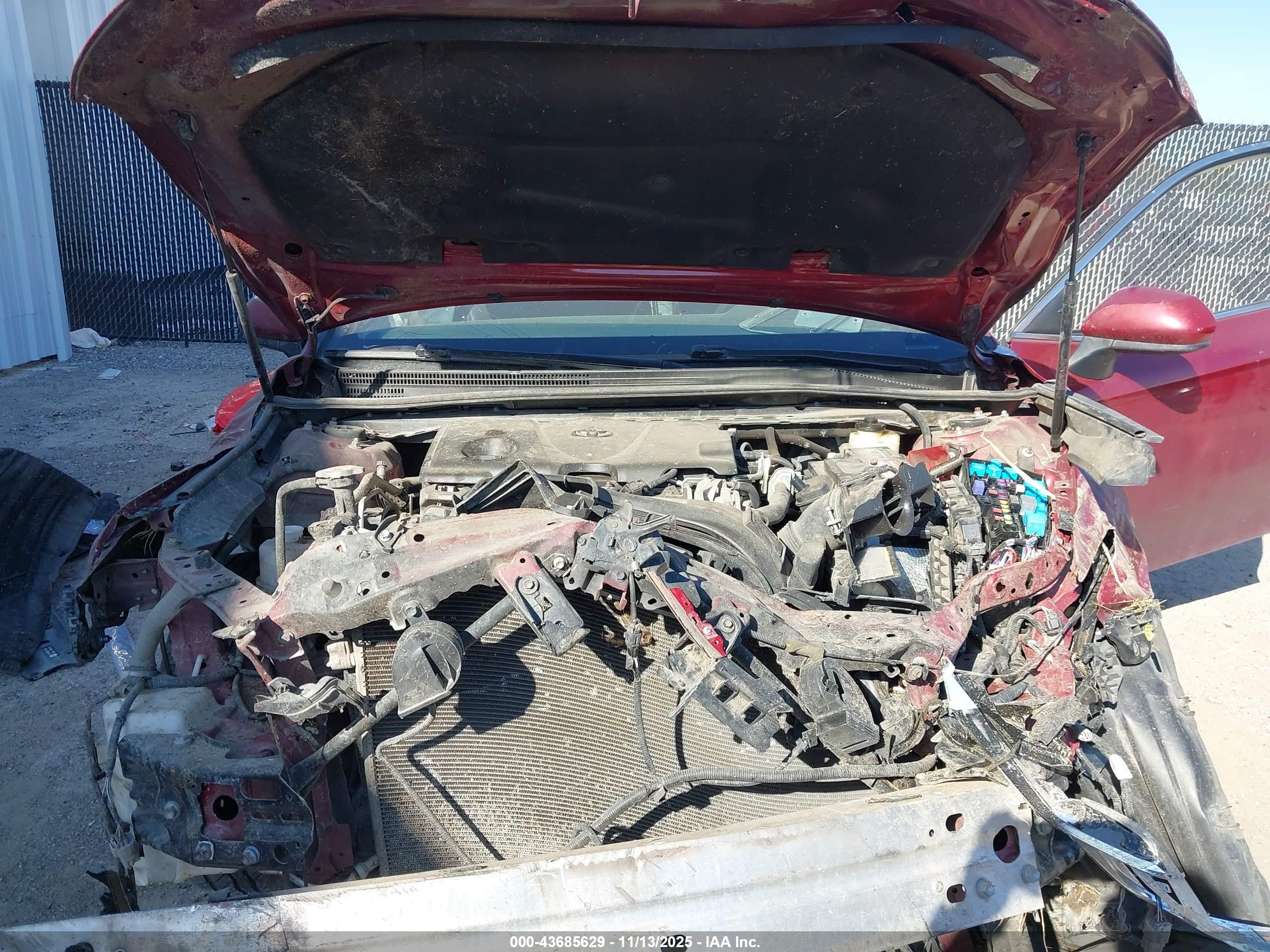 TOYOTA CAMRY image 10