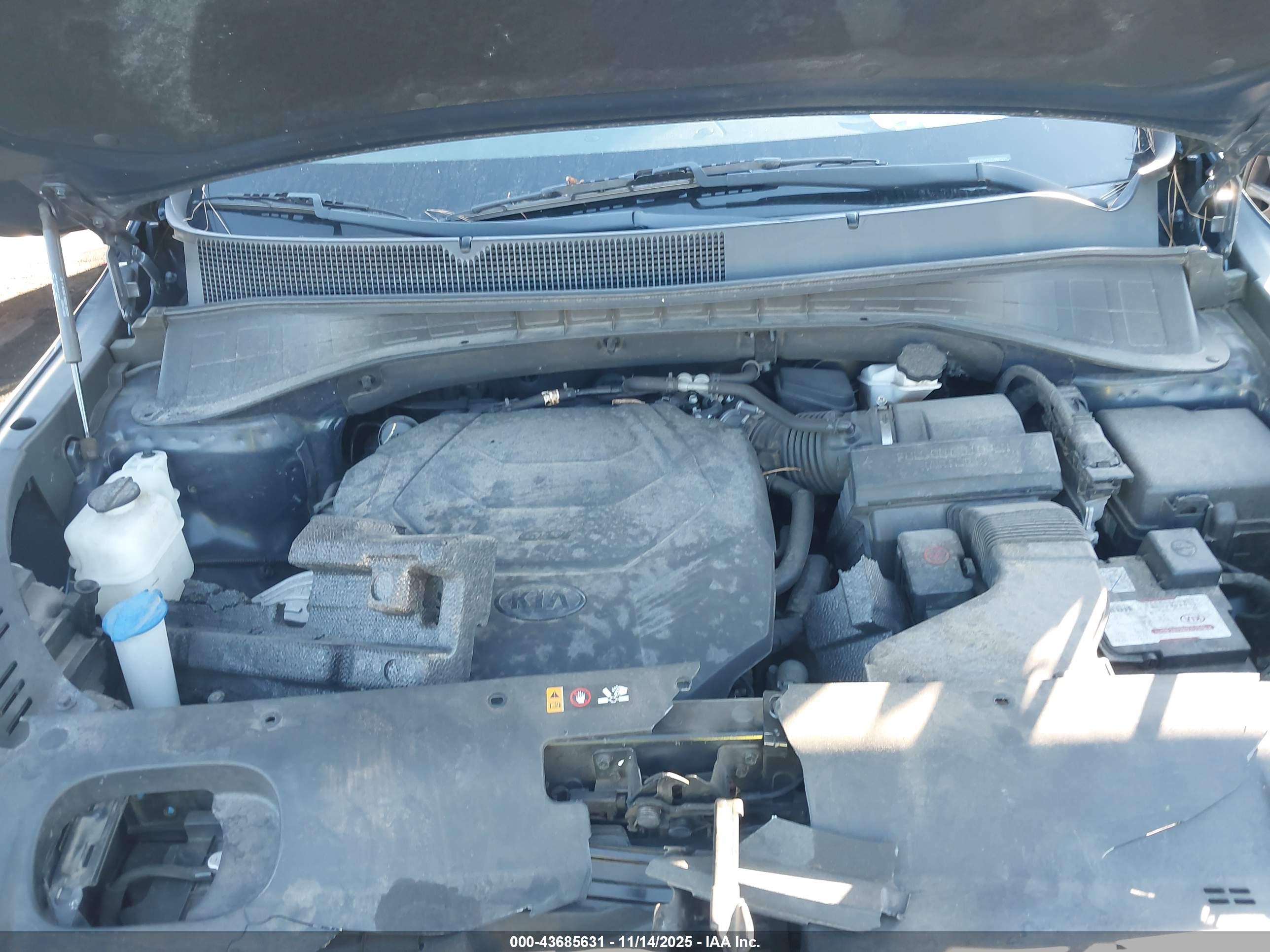 KIA SORENTO image 10
