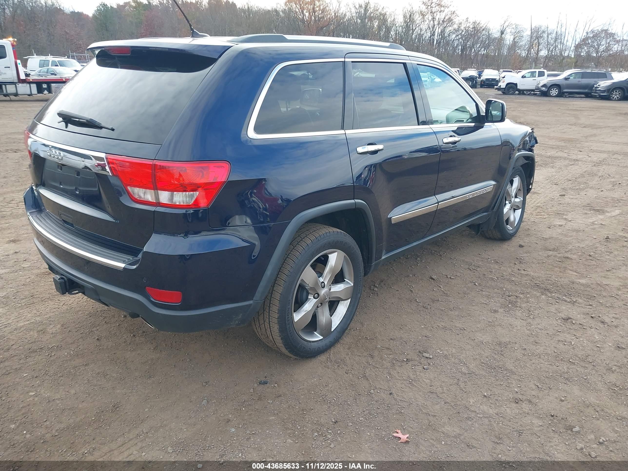JEEP GRAND image 4