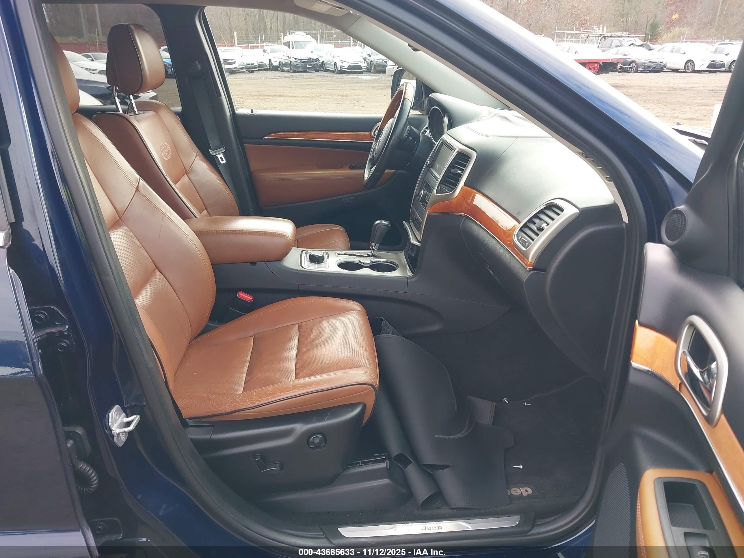 JEEP GRAND image 5