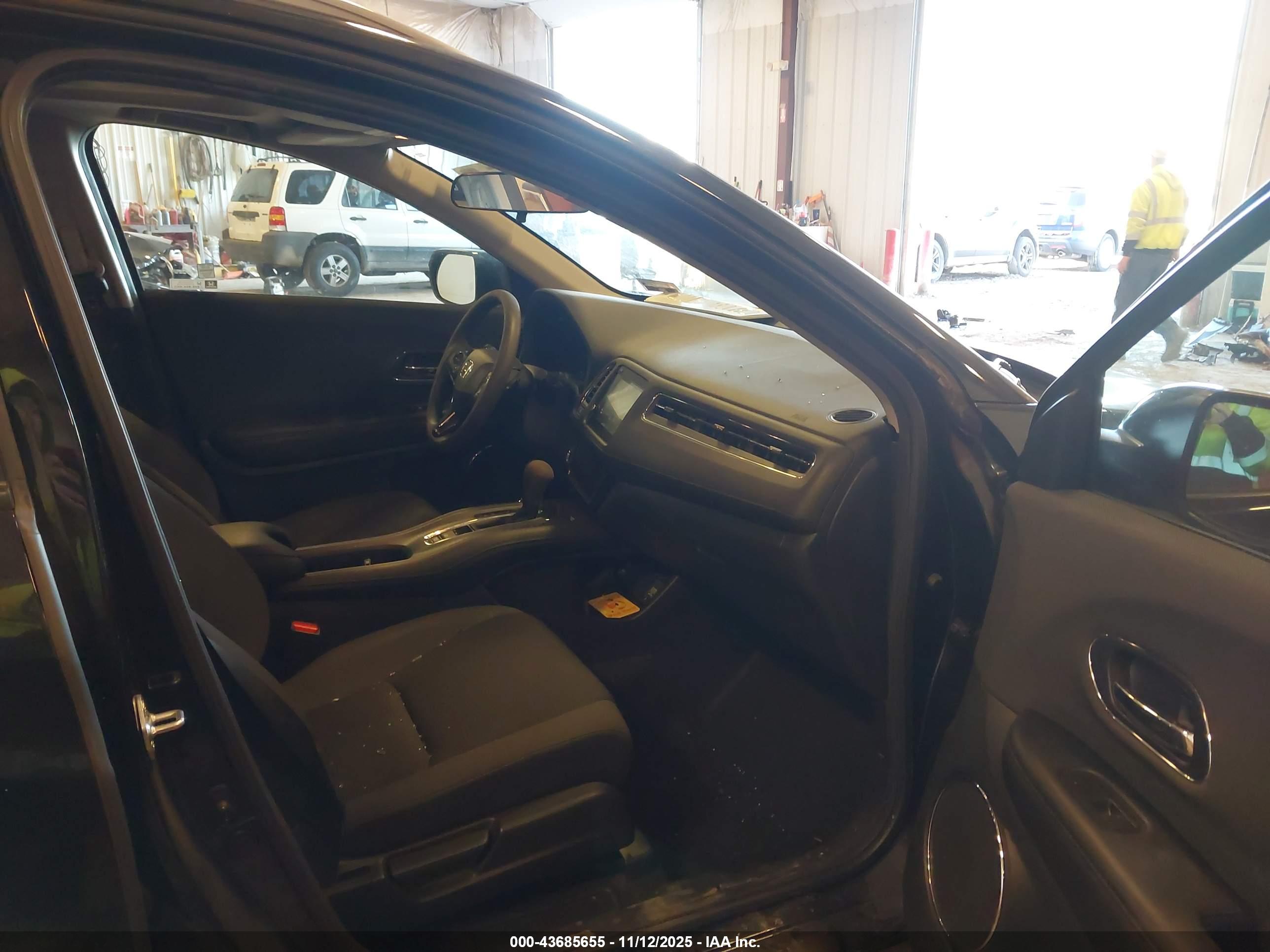 HONDA HR-V image 5