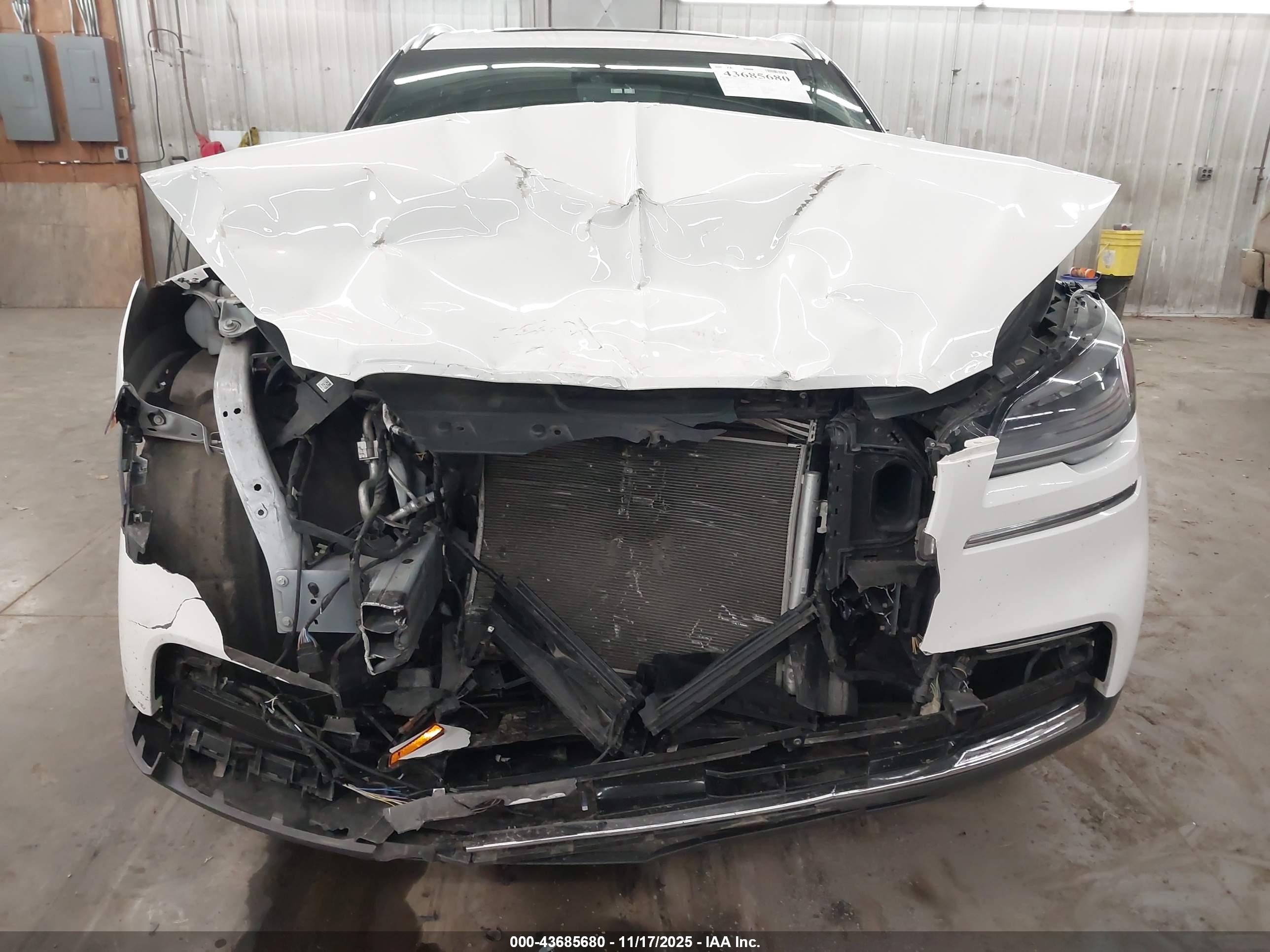 LINCOLN AVIATOR image 6