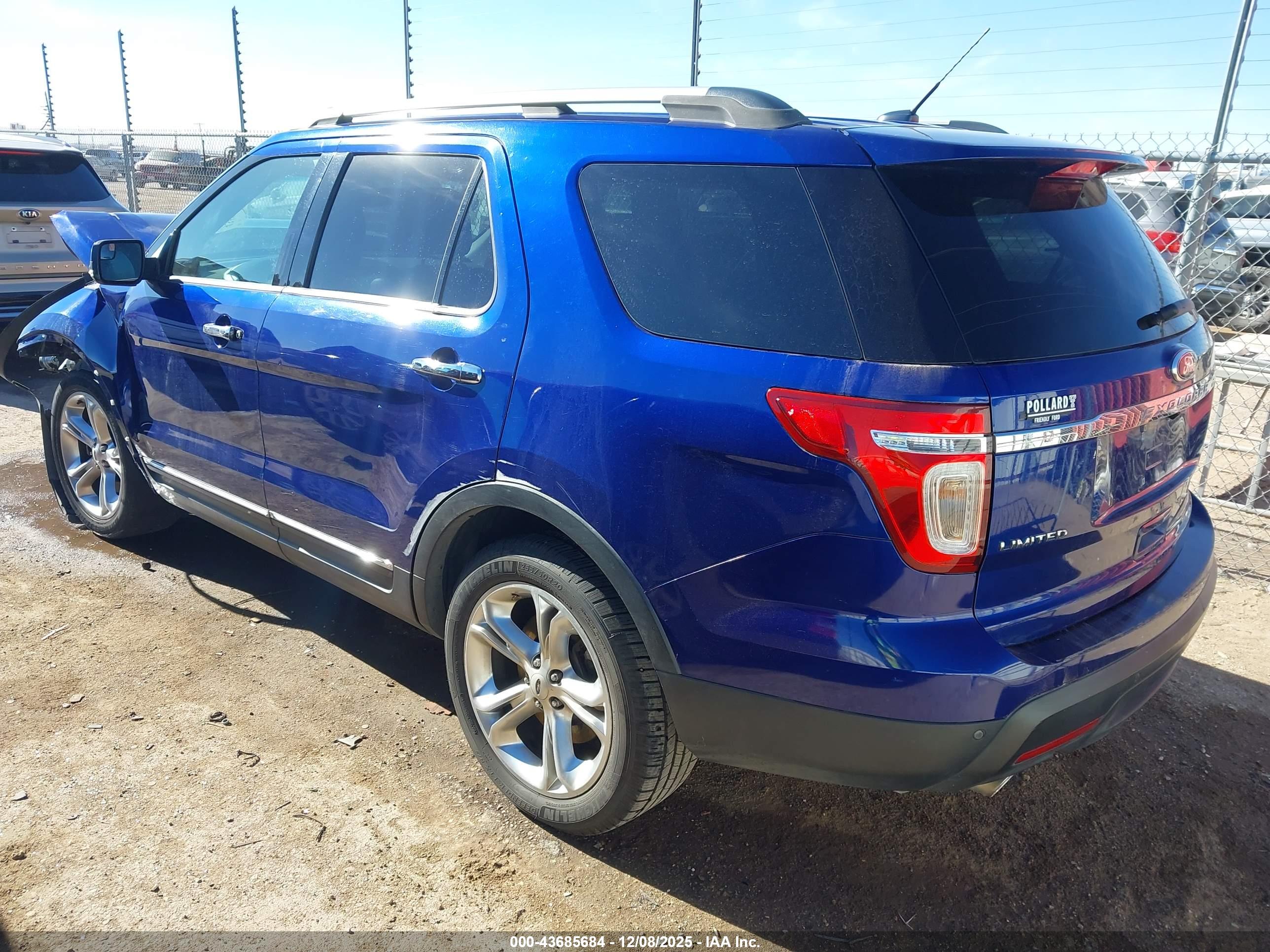 FORD EXPLORER image 3