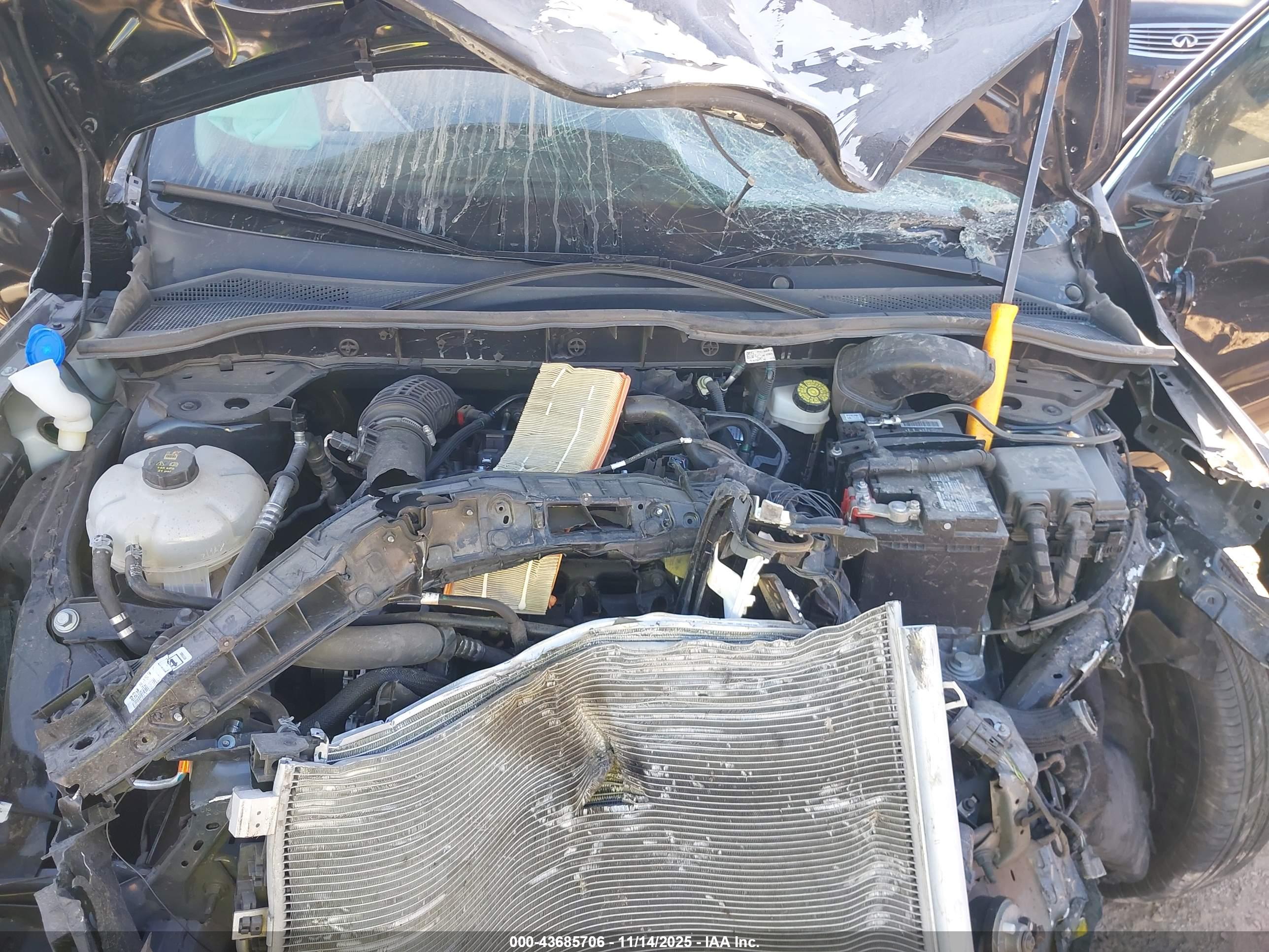 FORD ESCAPE image 10