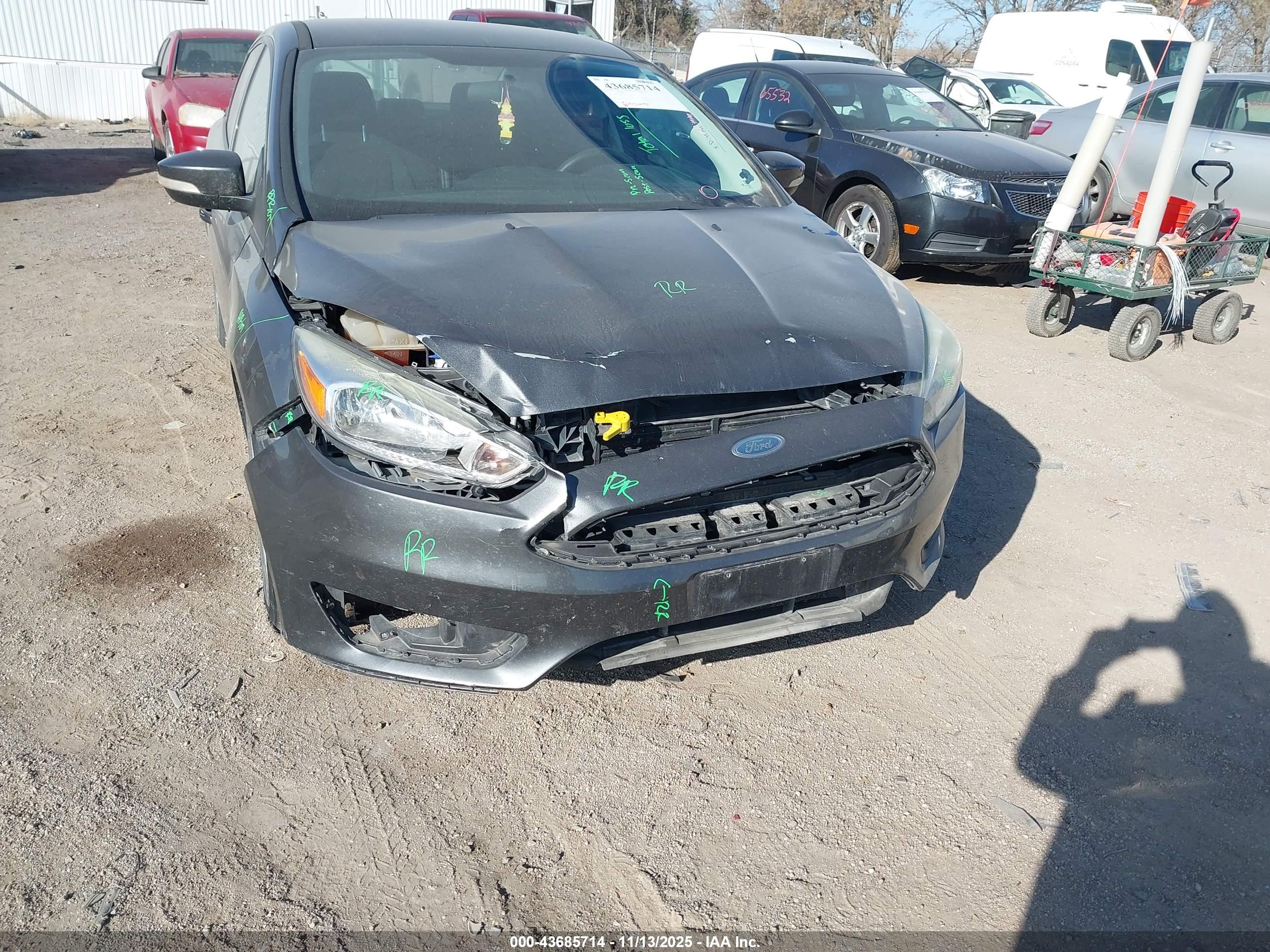 FORD FOCUS image 6