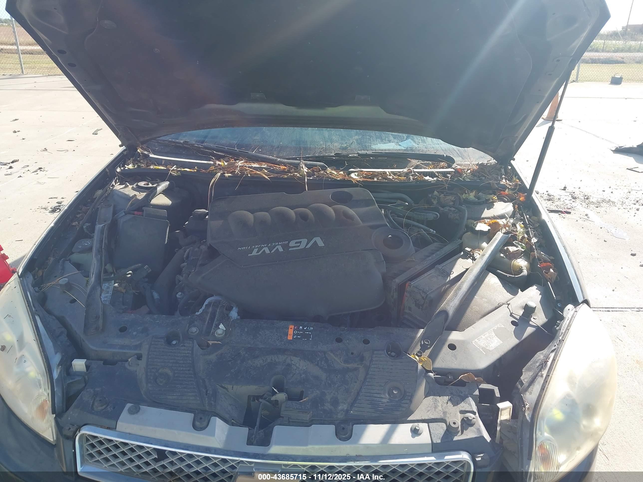 CHEVROLET IMPALA image 10
