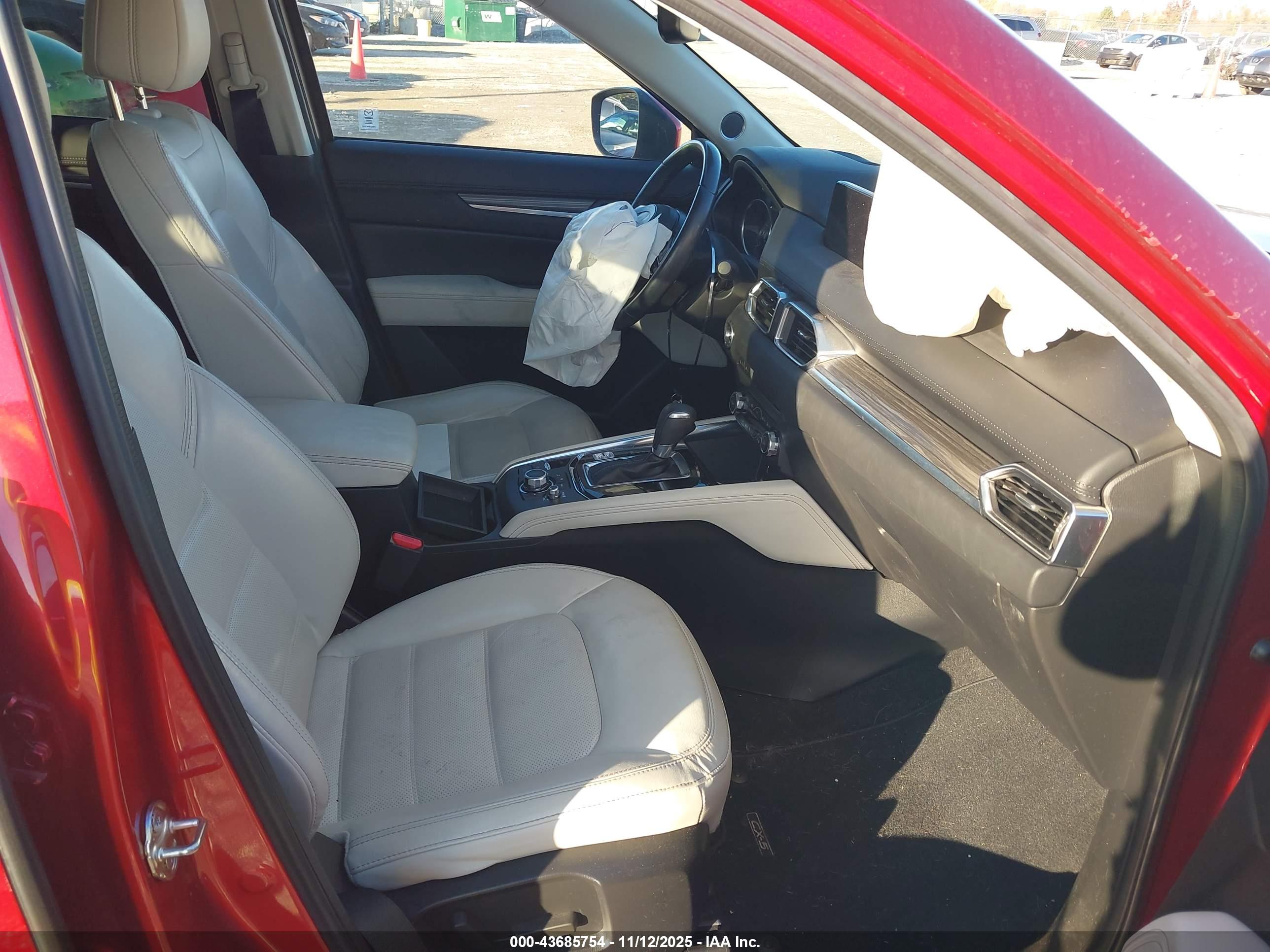 MAZDA CX-5 image 5