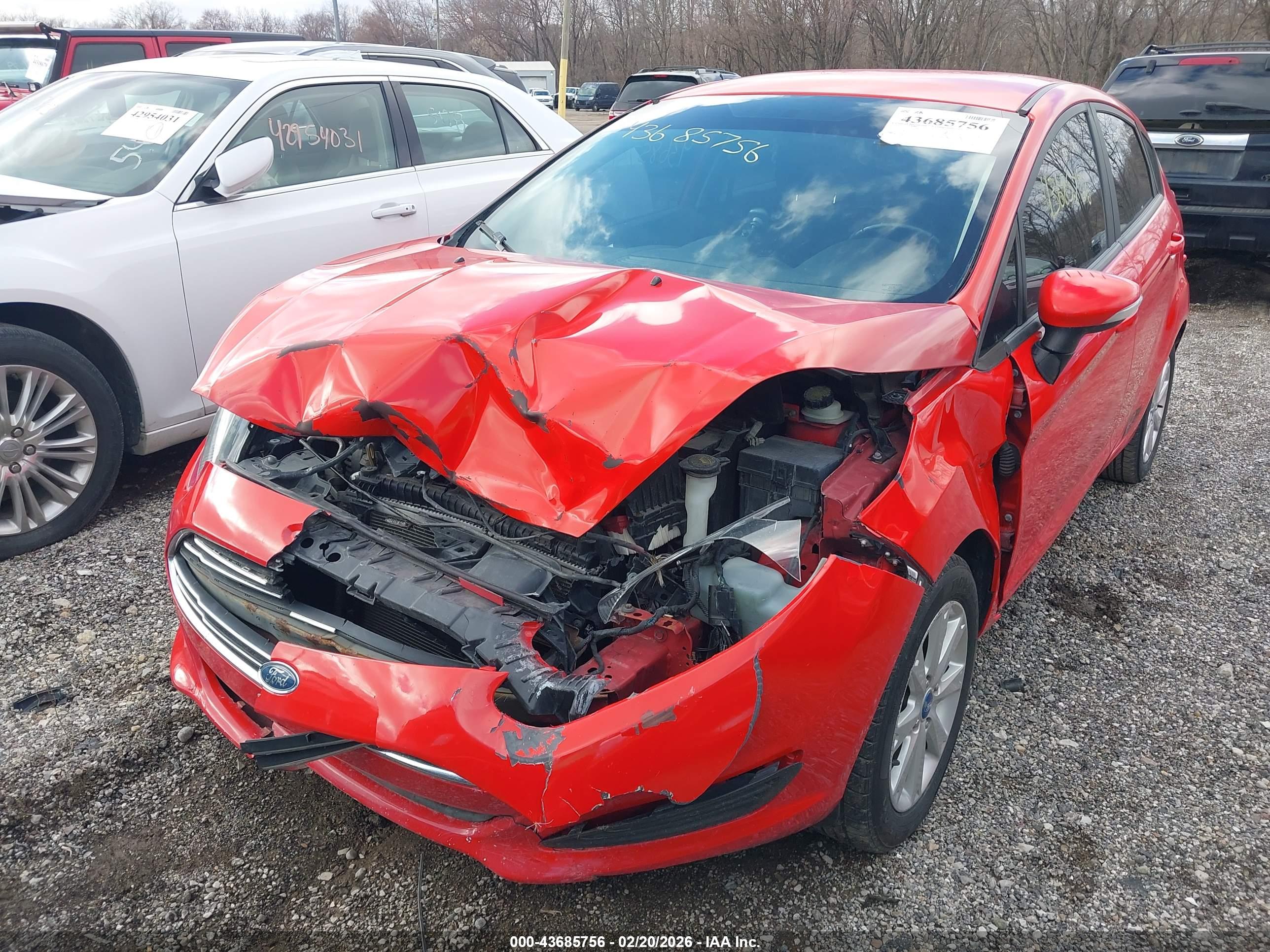 FORD FIESTA image 6