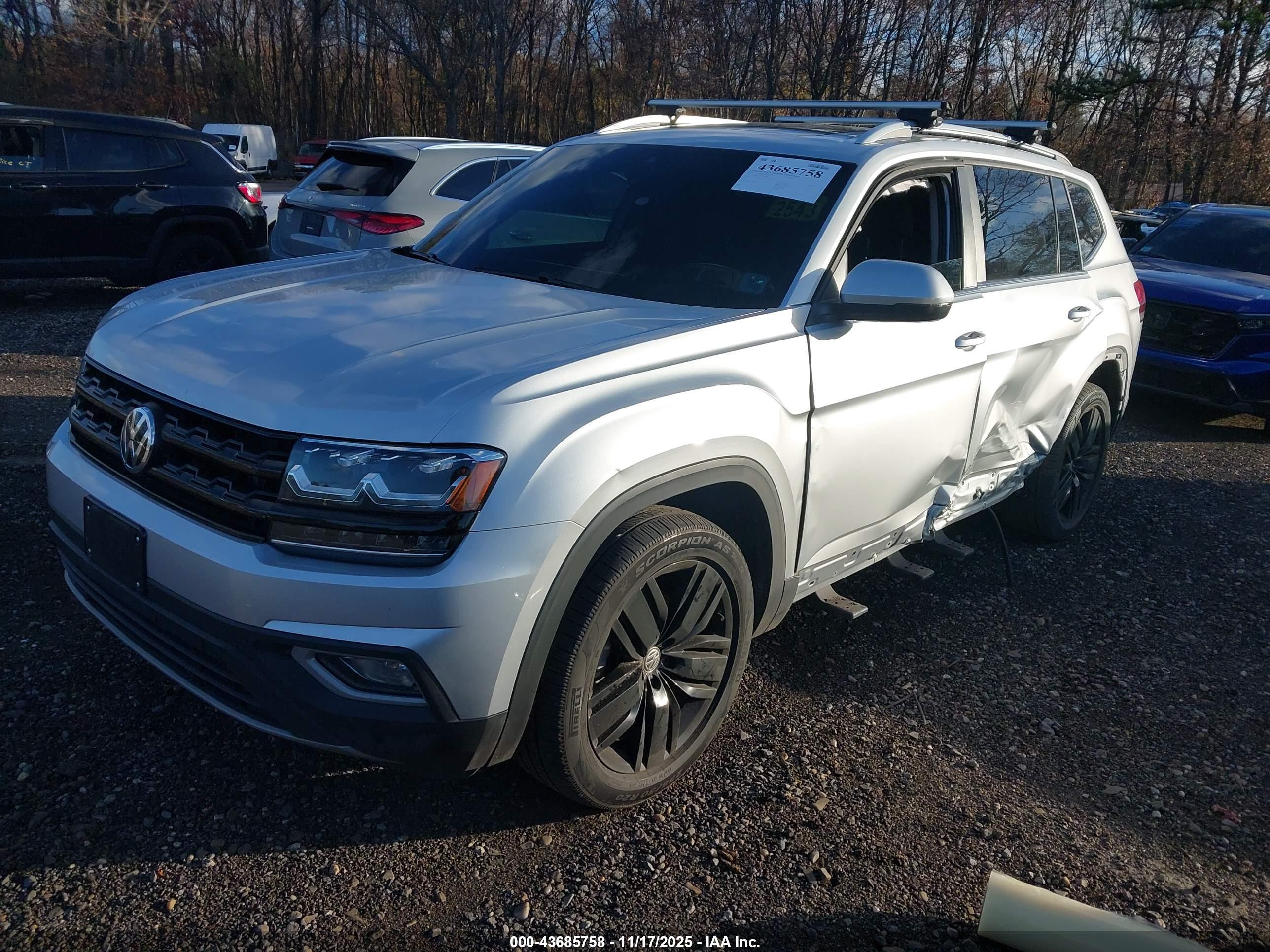 VOLKSWAGEN ATLAS image 2