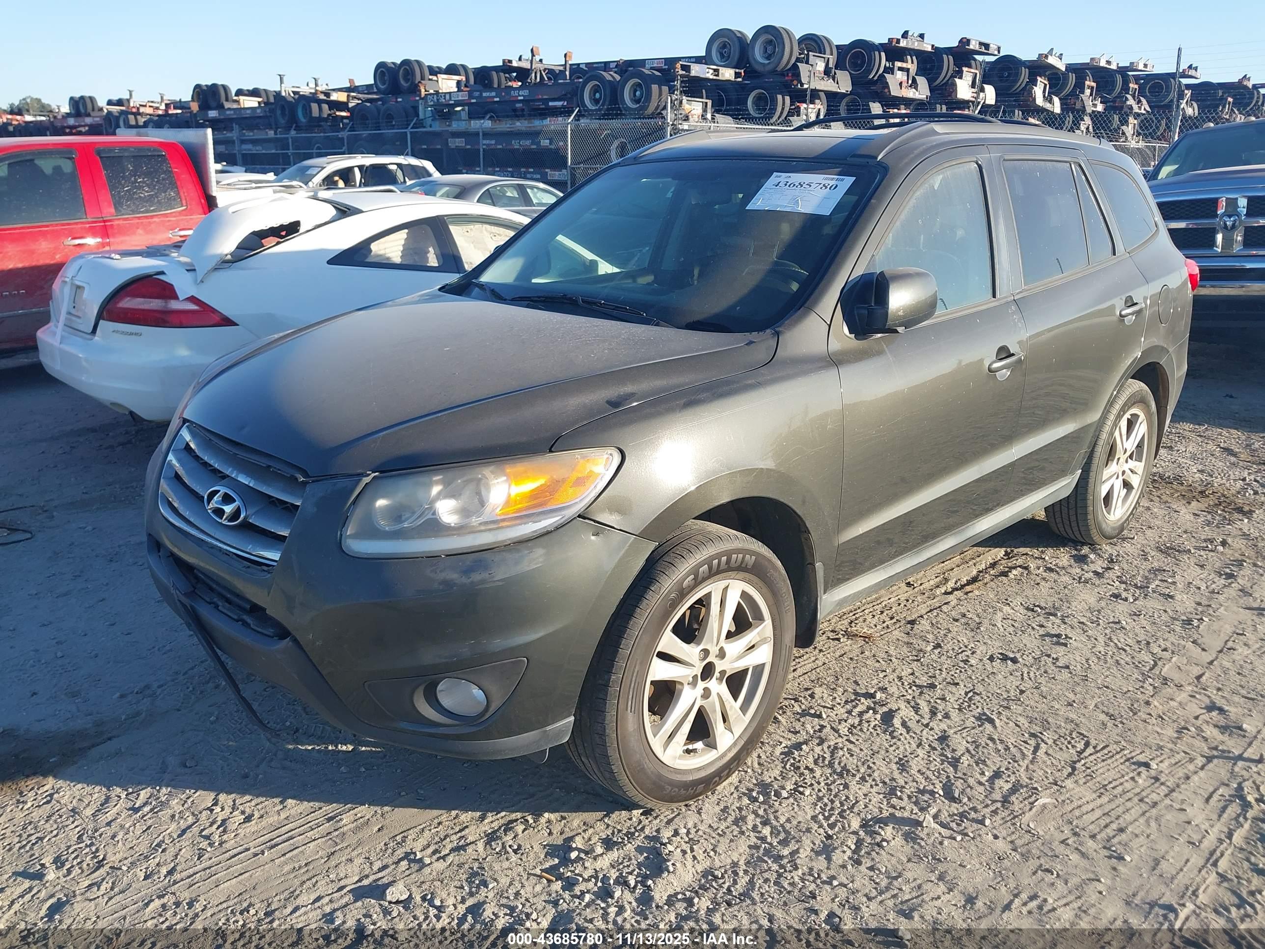 HYUNDAI SANTA image 2