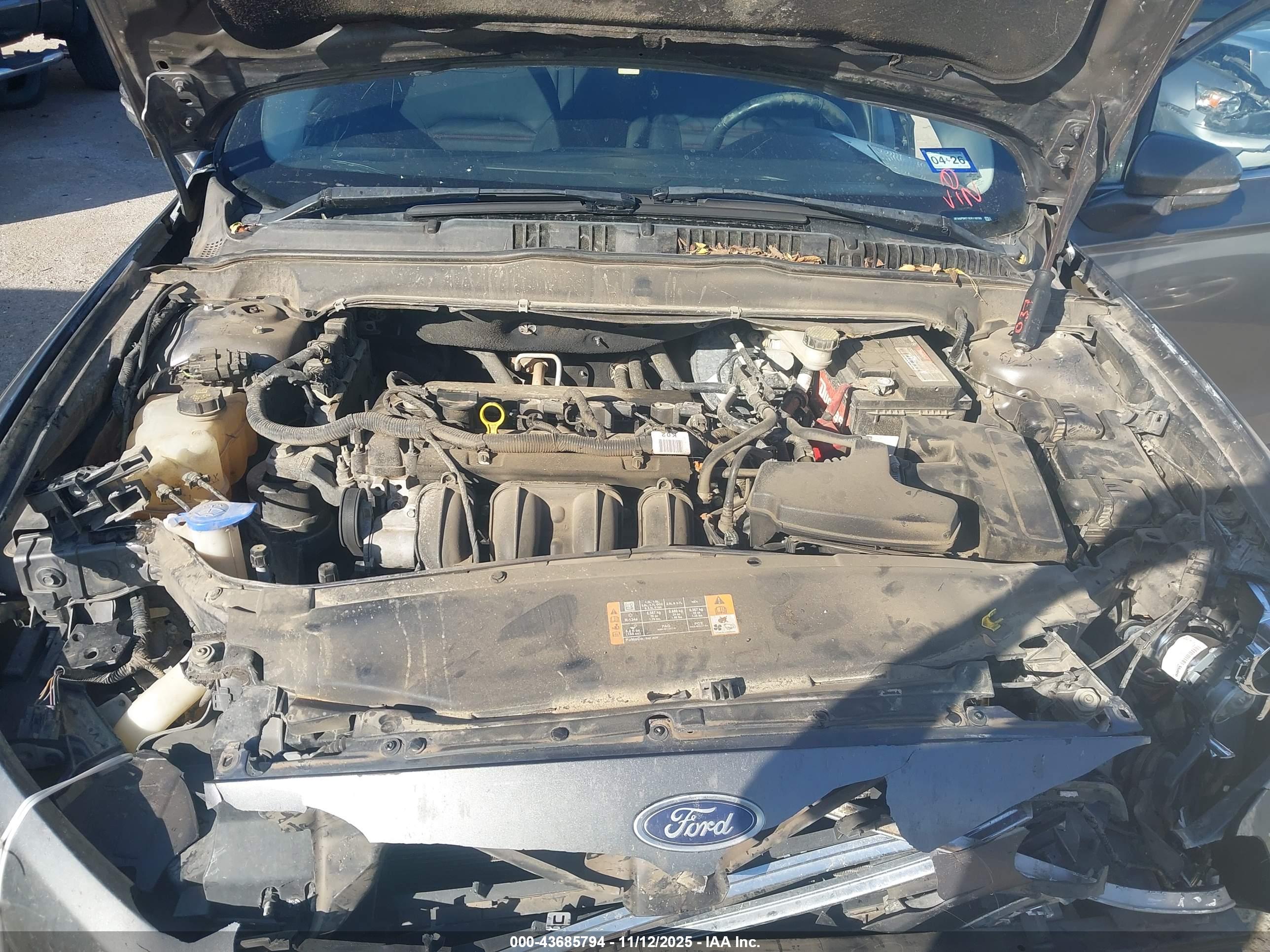 FORD FUSION image 10