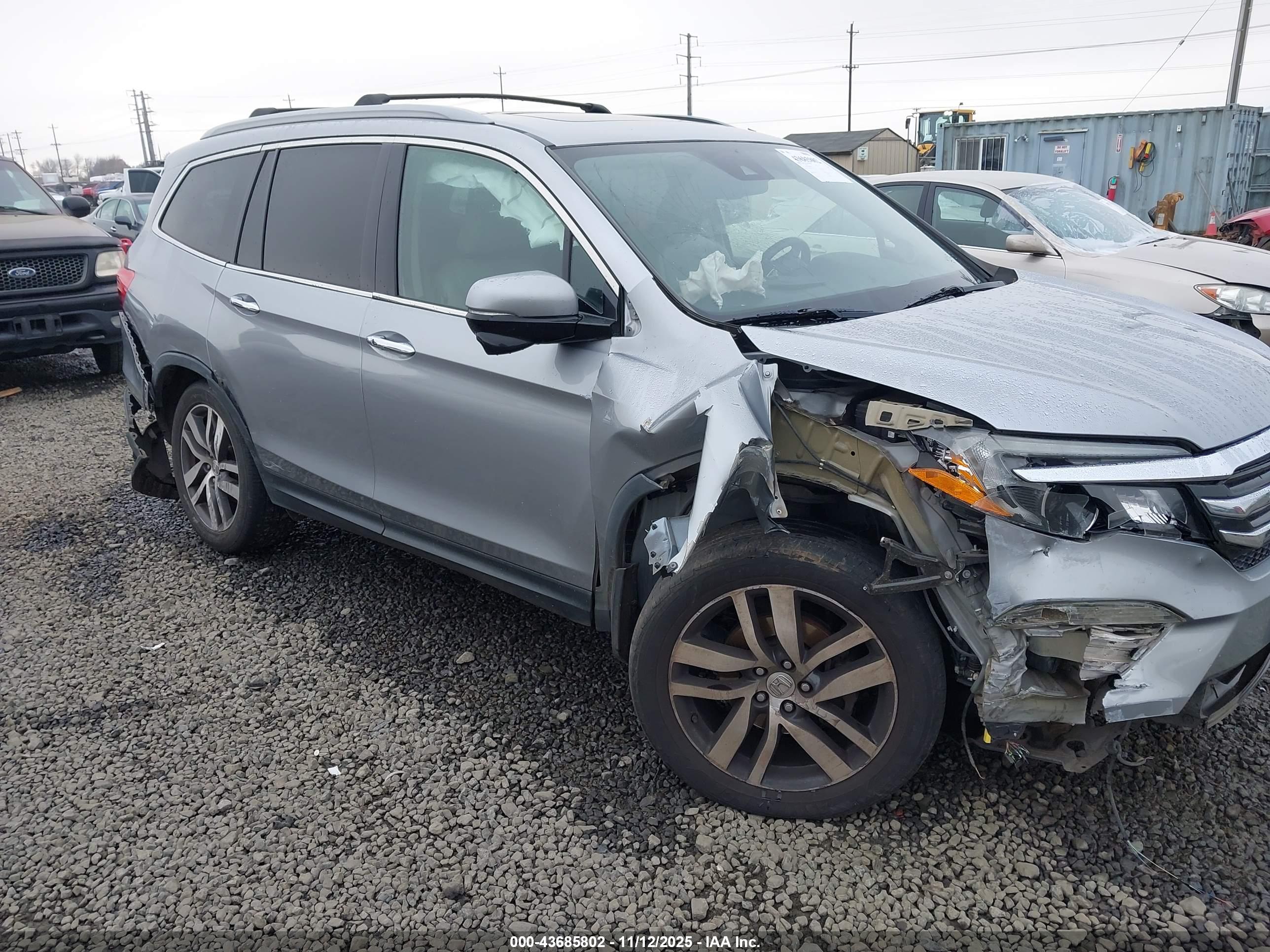 HONDA PILOT image 6