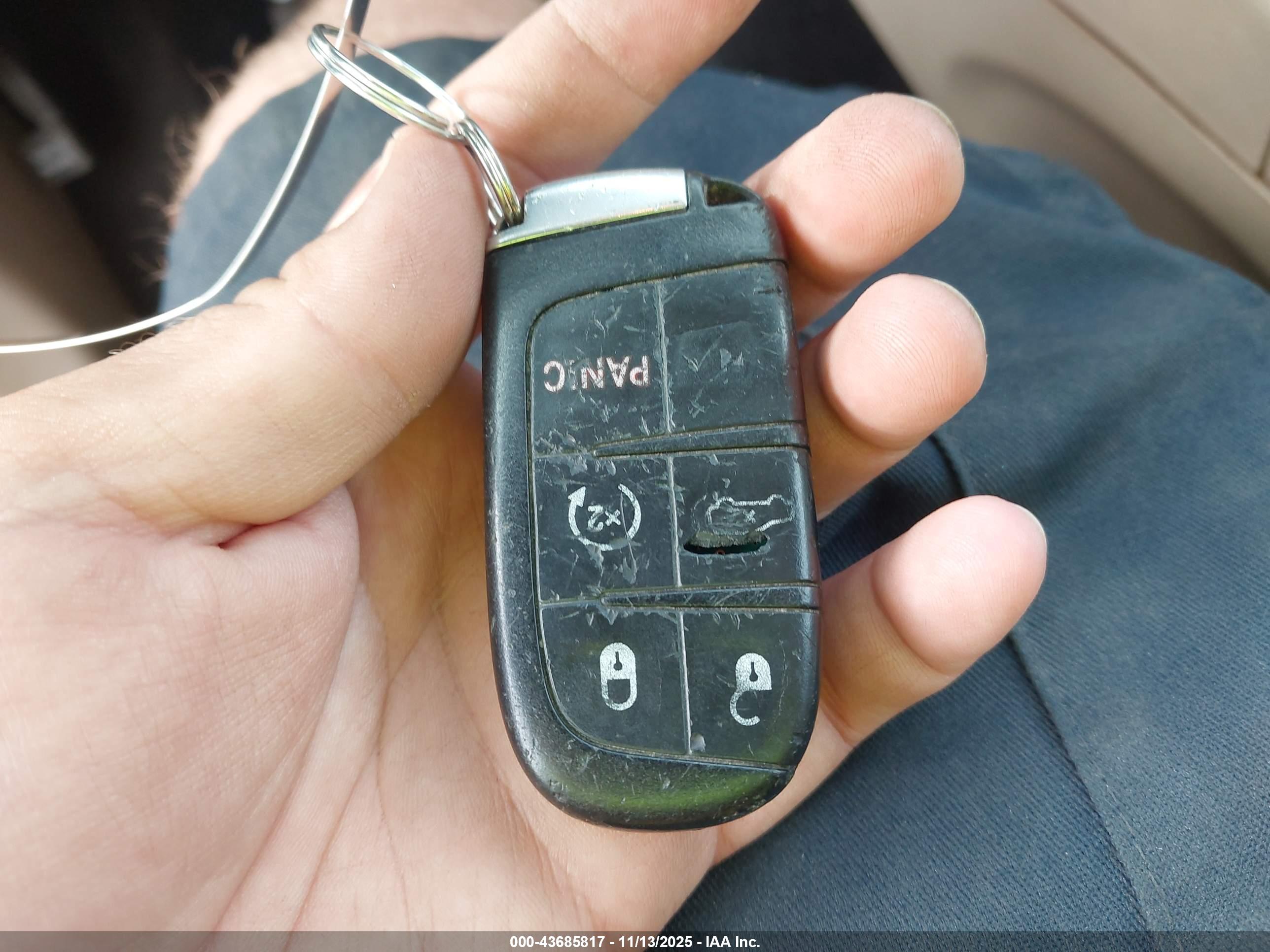 JEEP GRAND image 11