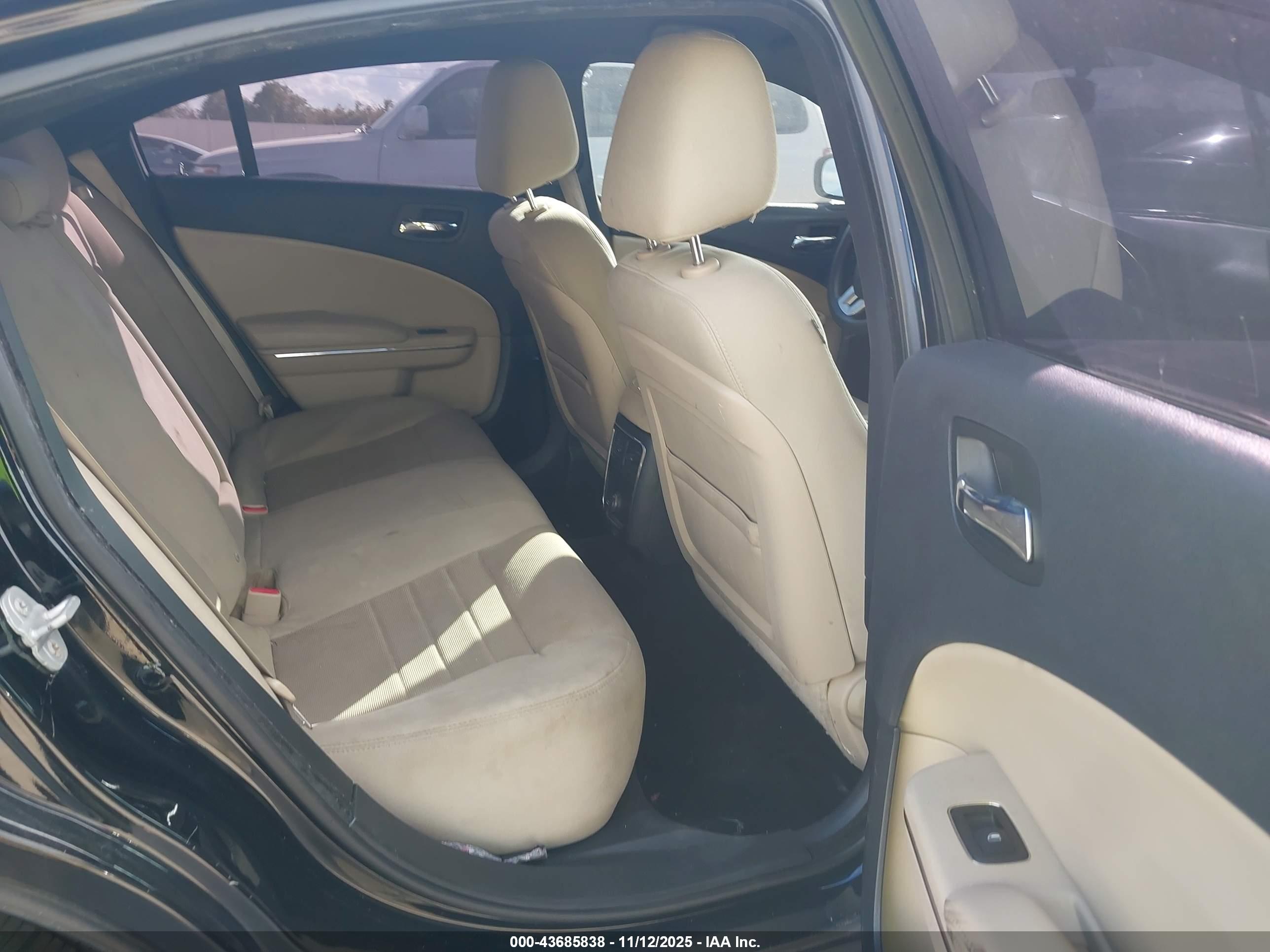 DODGE CHARGER image 8
