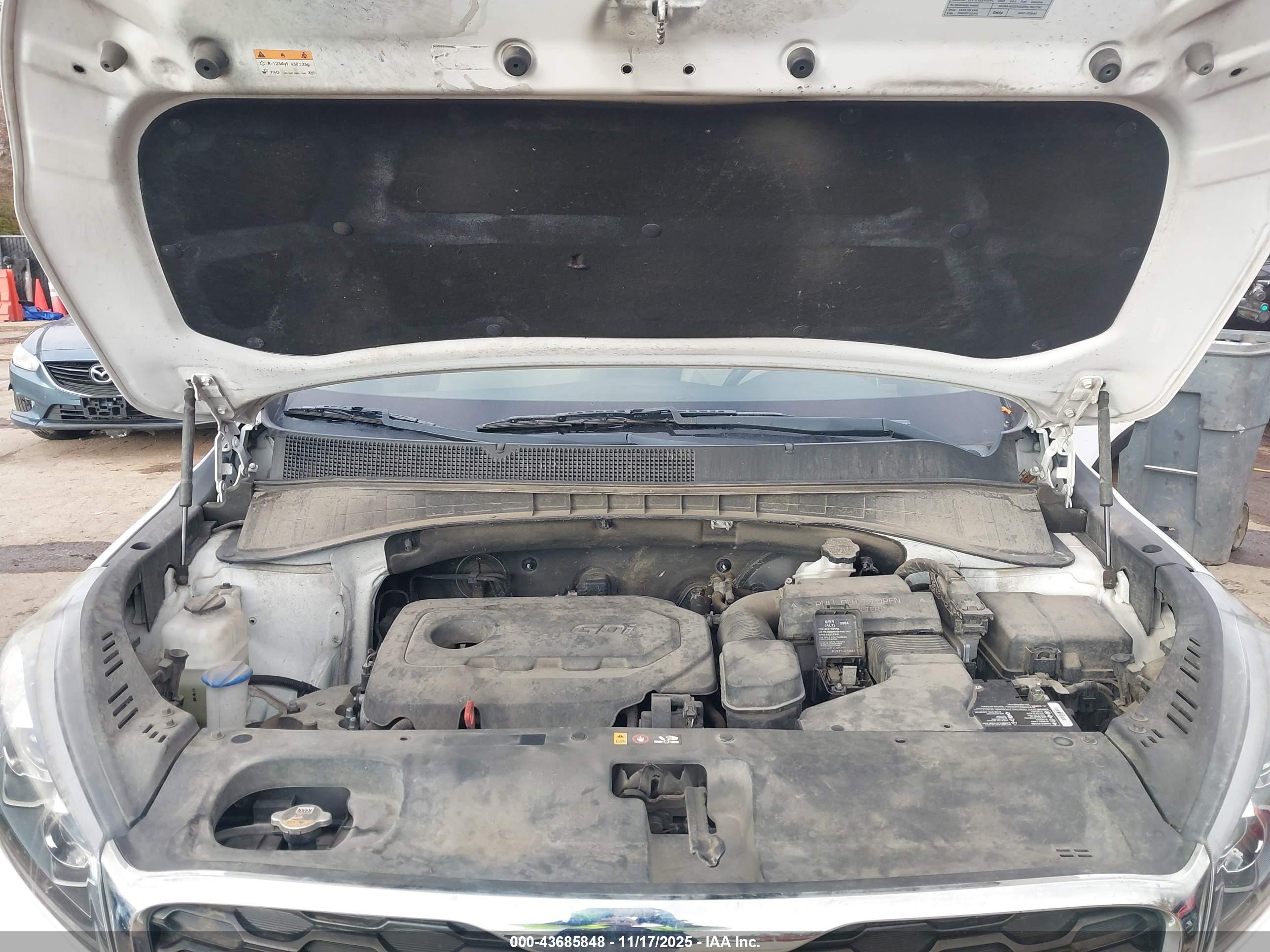 KIA SORENTO image 10