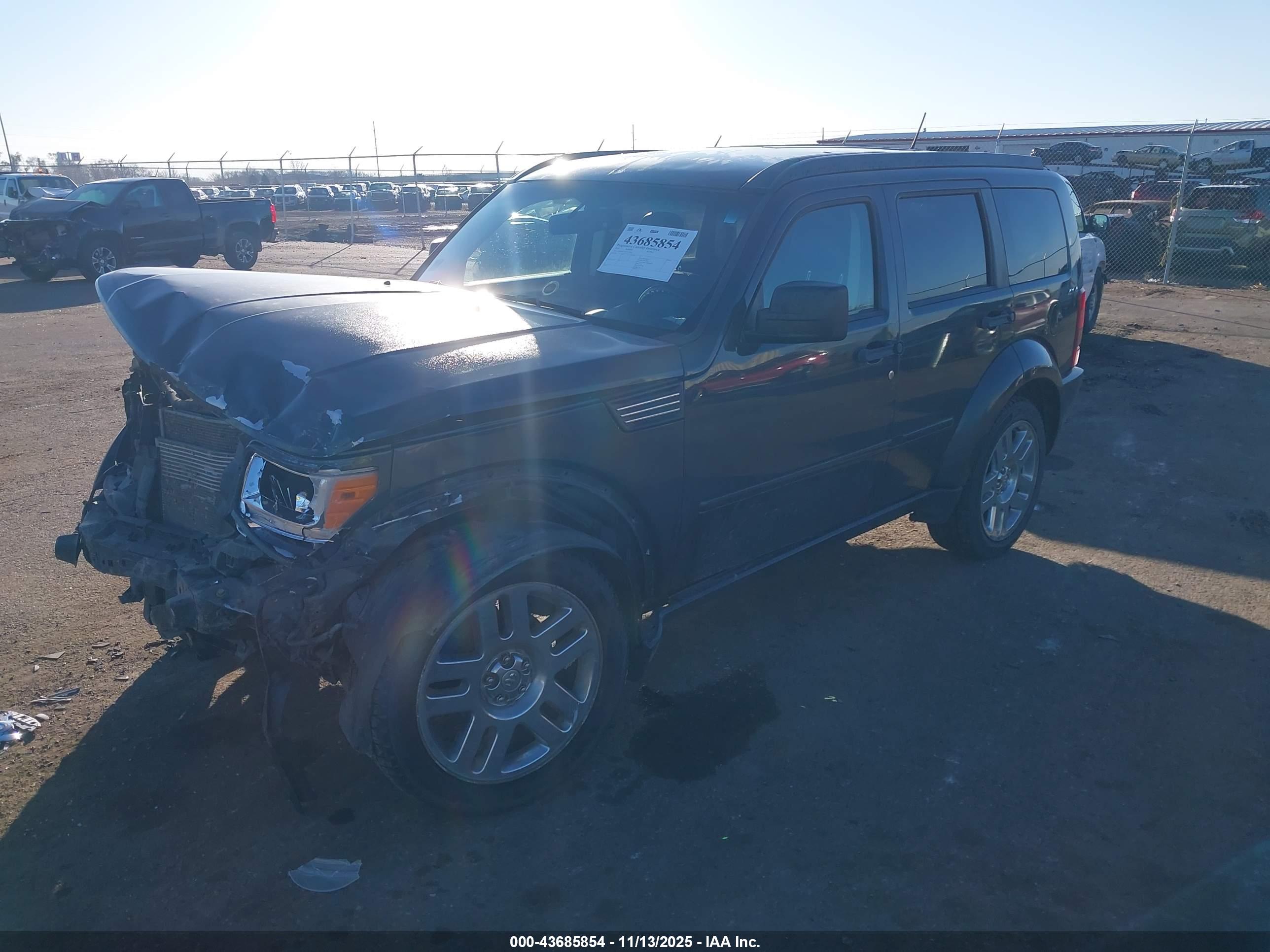 DODGE NITRO image 2