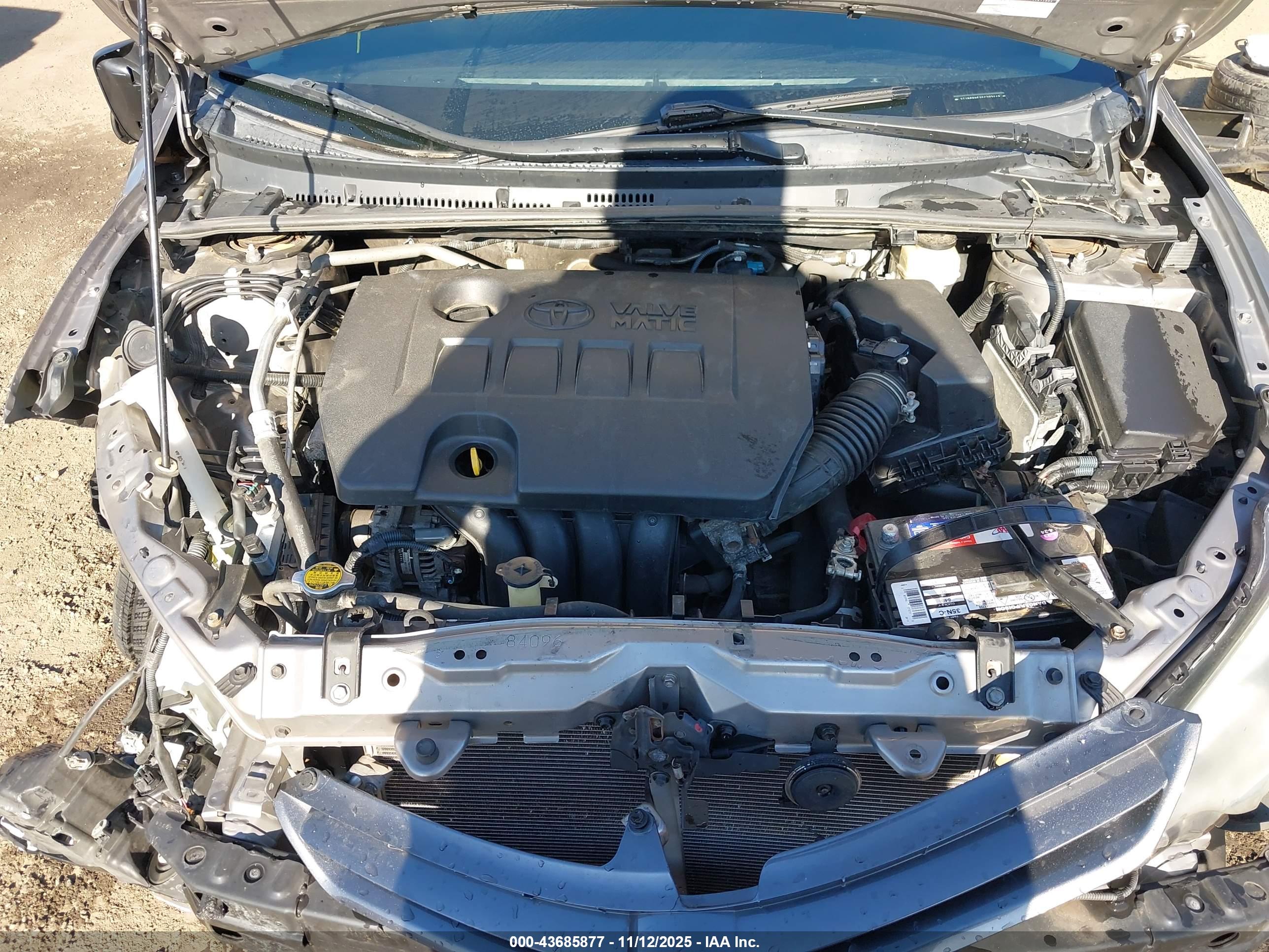 TOYOTA COROLLA image 10
