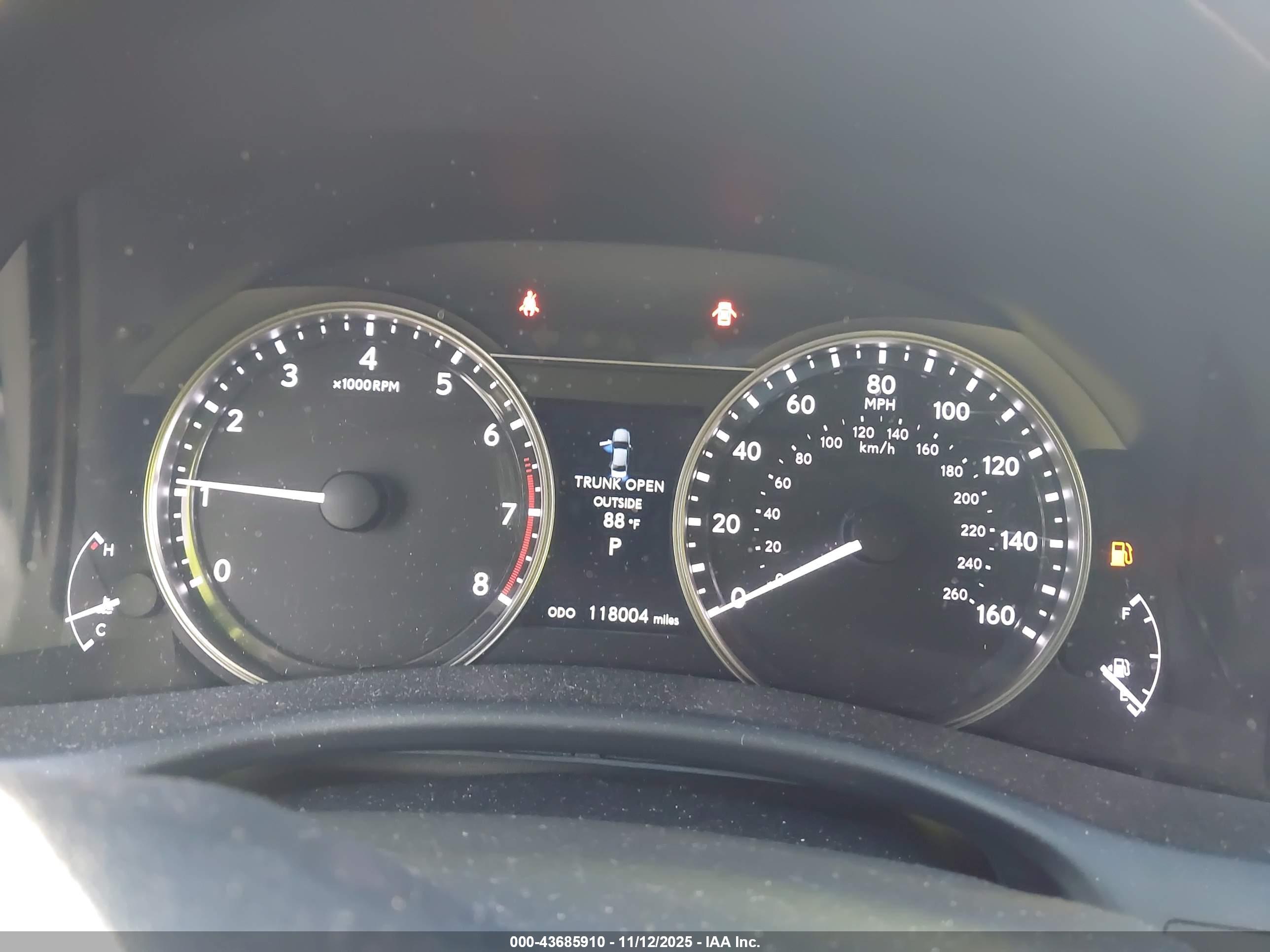 LEXUS GS image 7