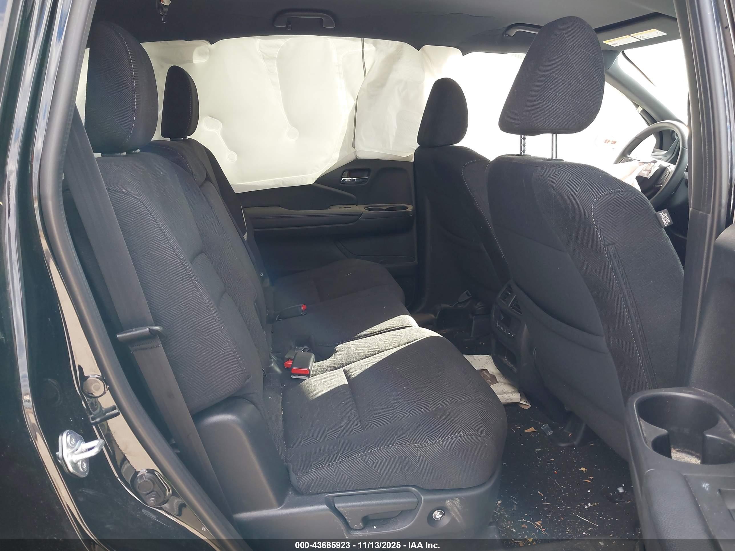 HONDA PILOT image 8