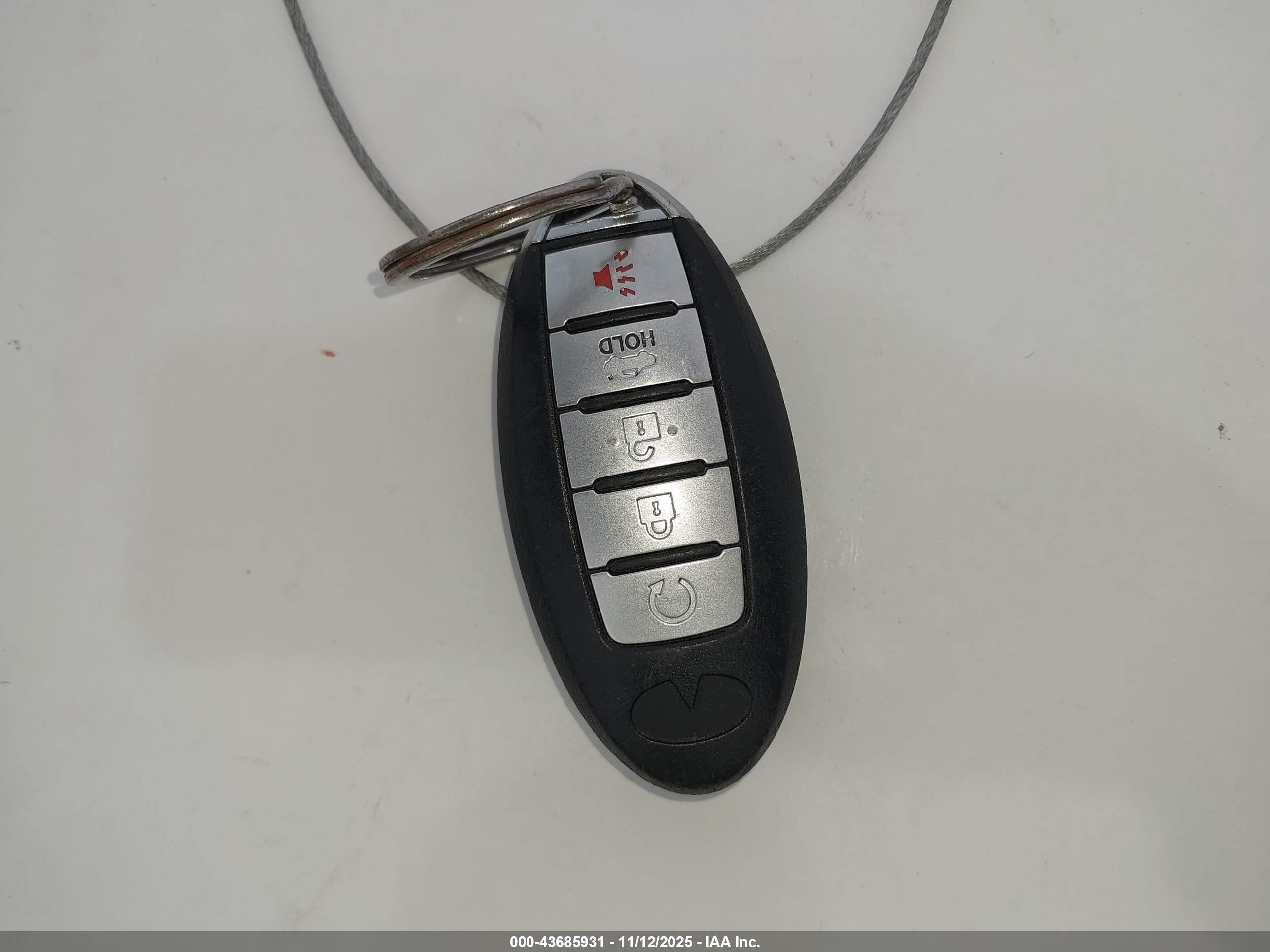 INFINITI Q60 image 11