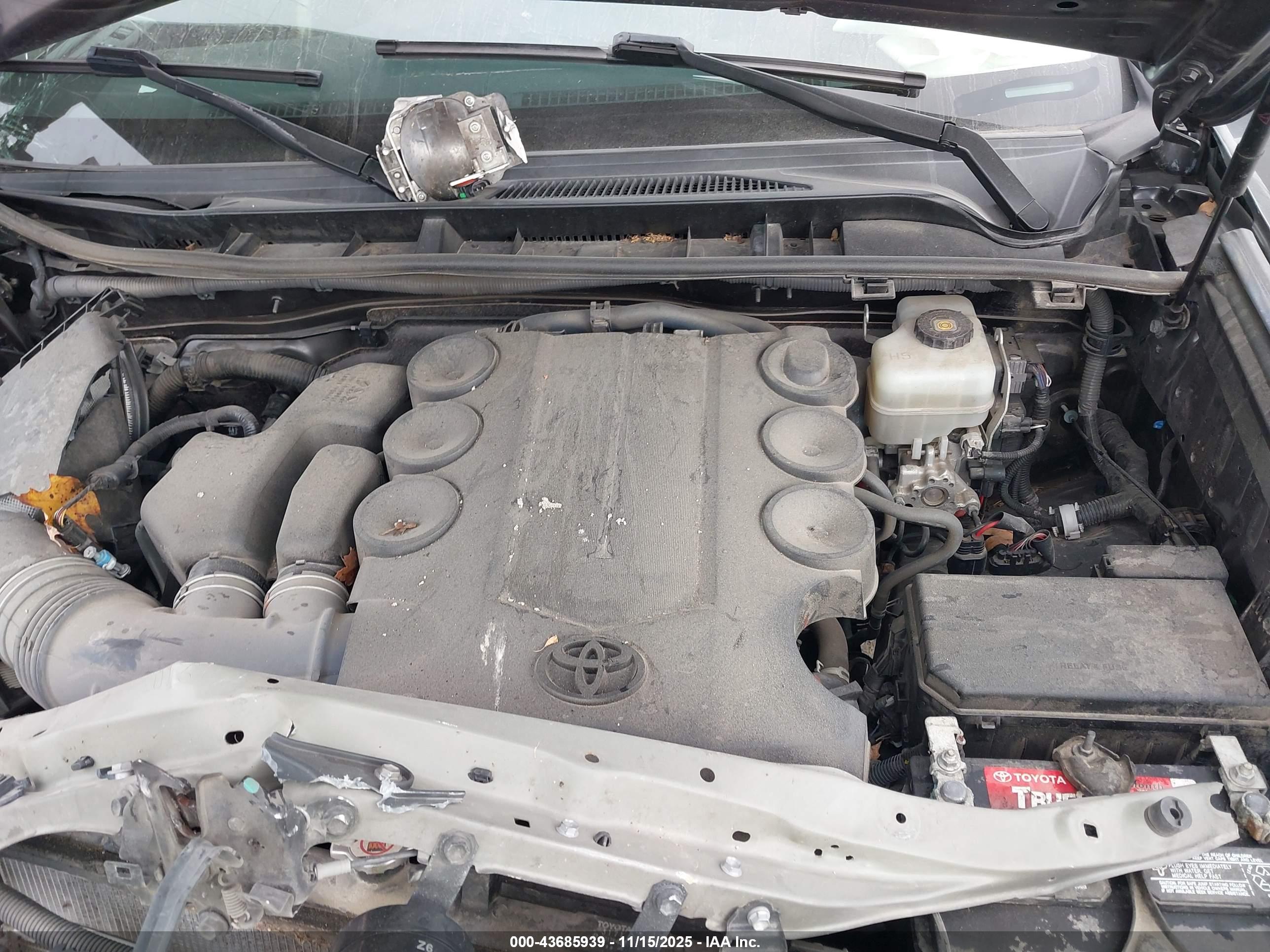 TOYOTA 4RUNNER image 10