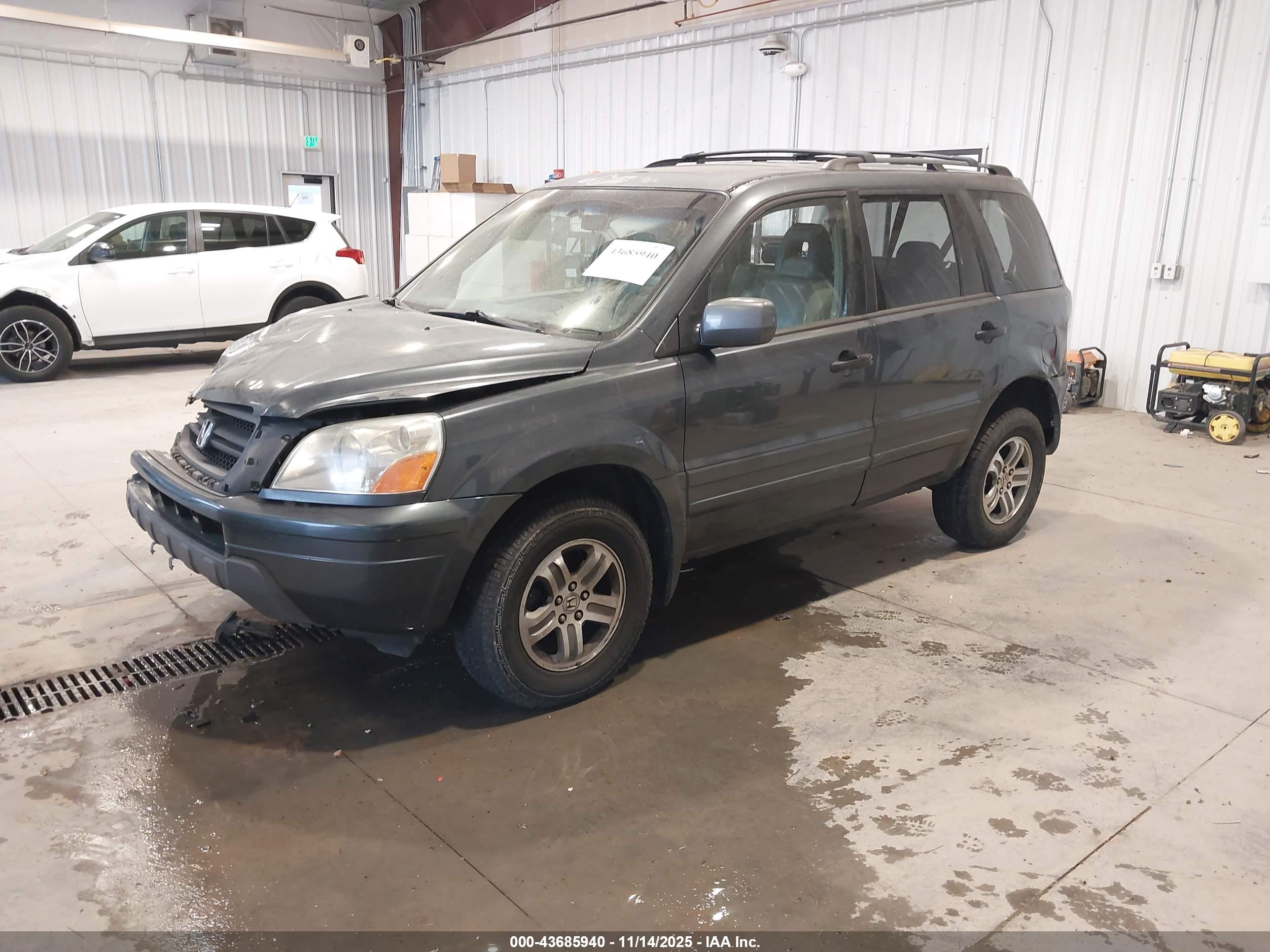 HONDA PILOT image 2