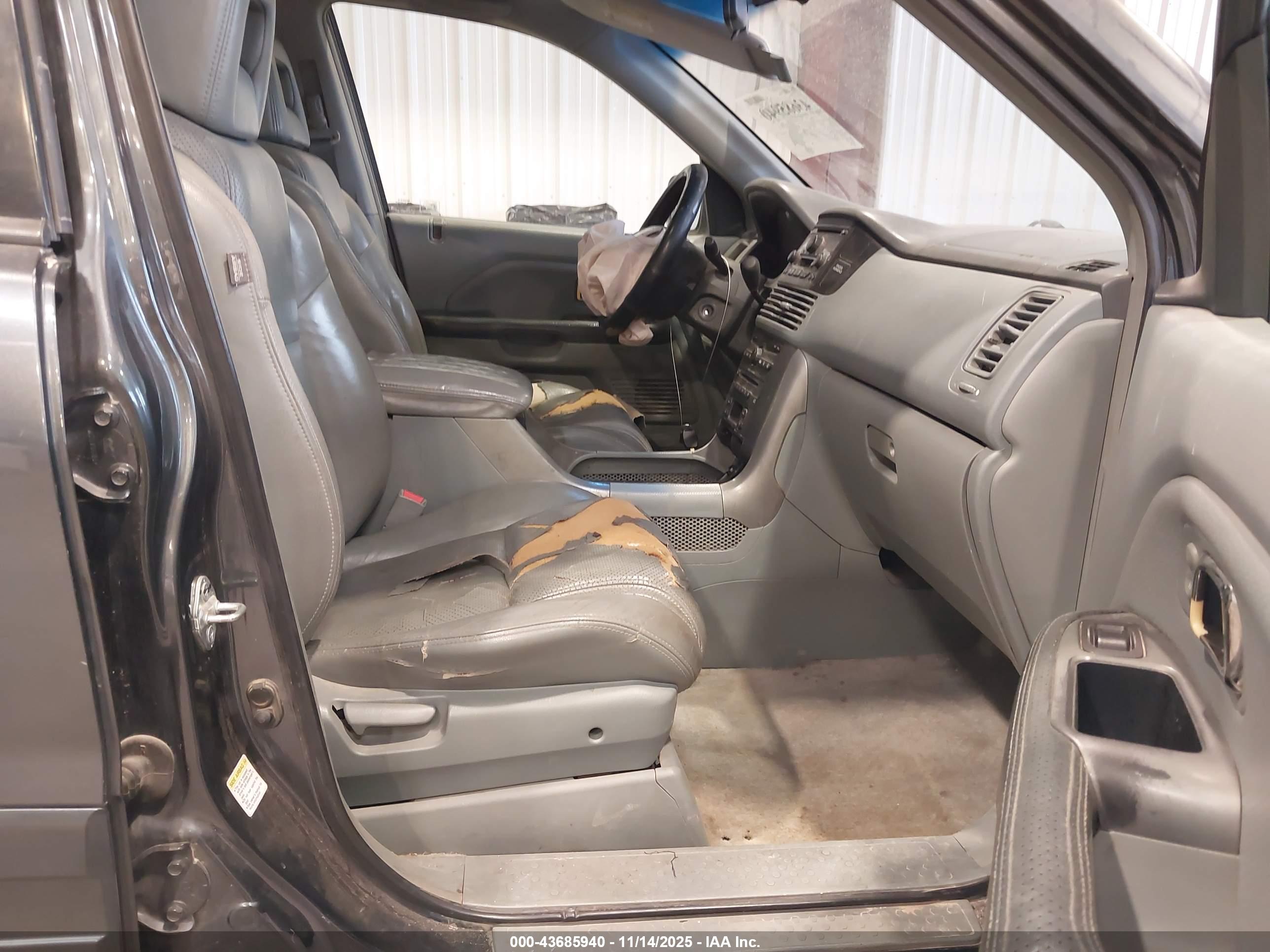 HONDA PILOT image 5