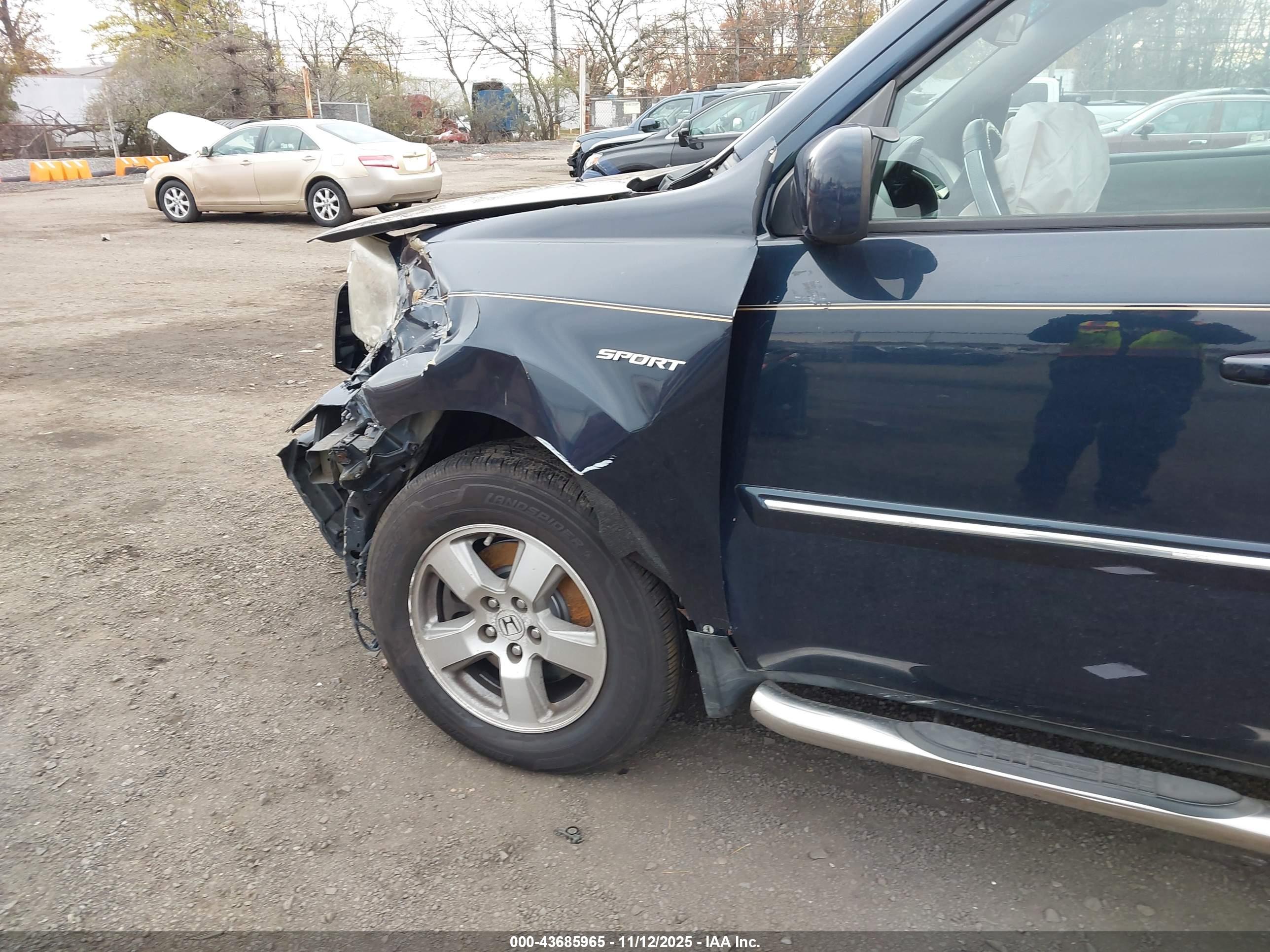 HONDA PILOT image 6