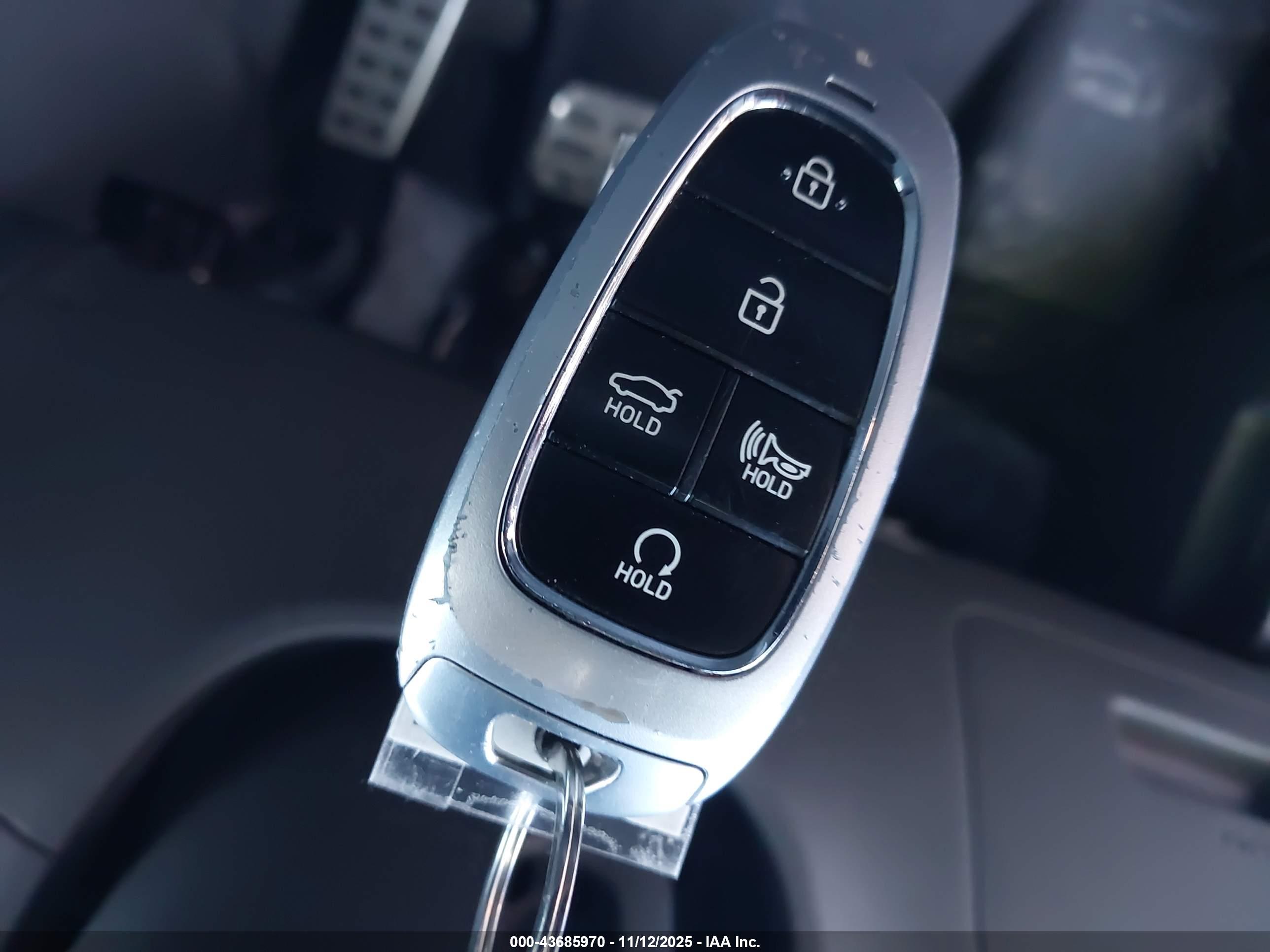 HYUNDAI SONATA image 11