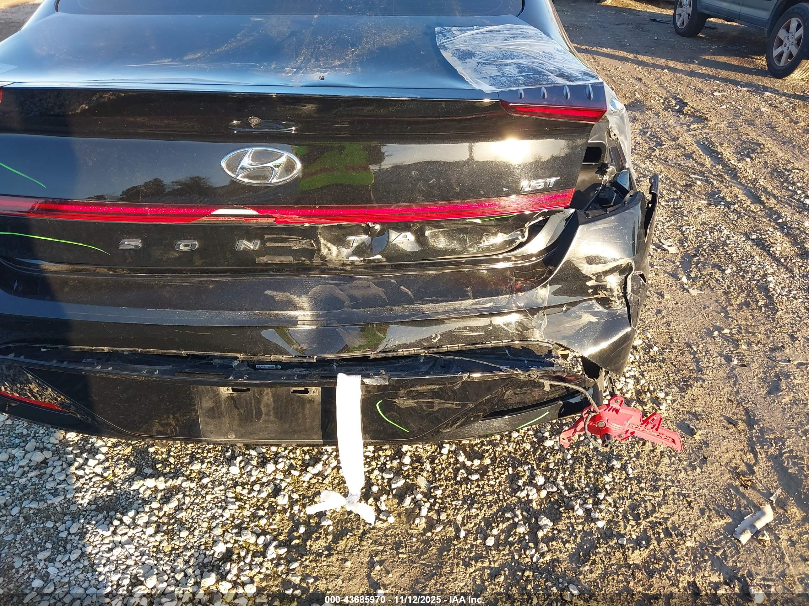 HYUNDAI SONATA image 6