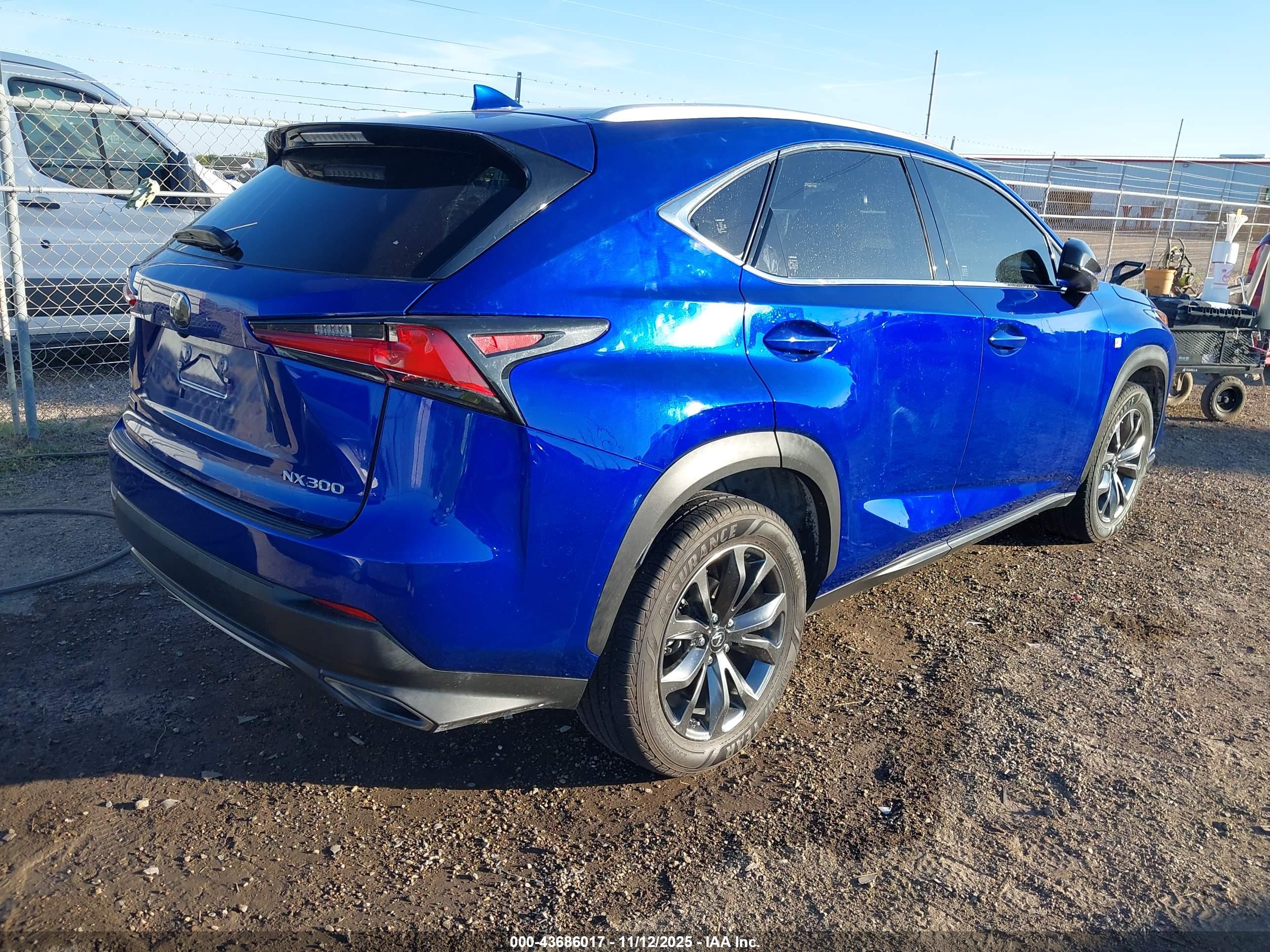 LEXUS NX image 4