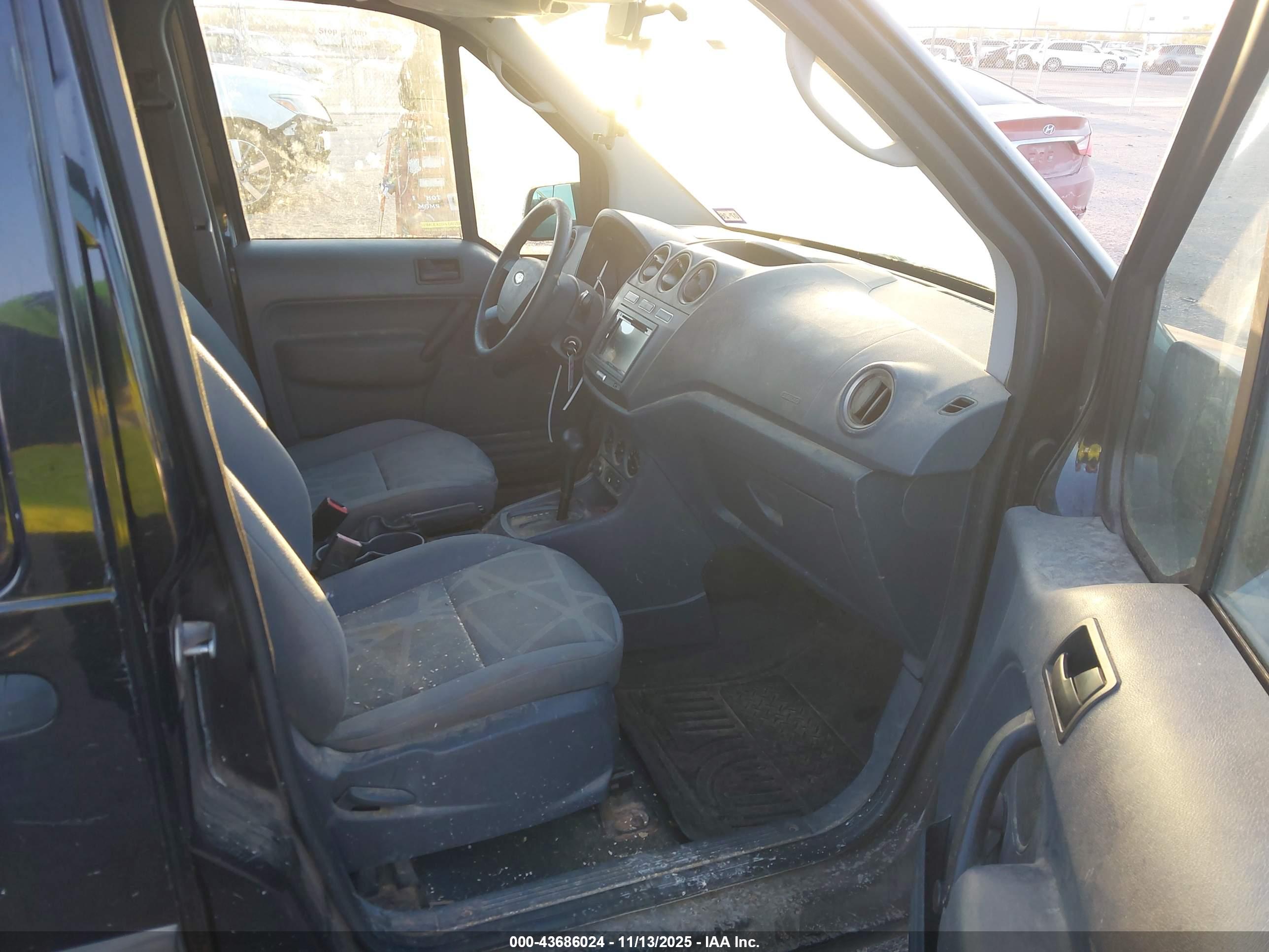 FORD TRANSIT image 5