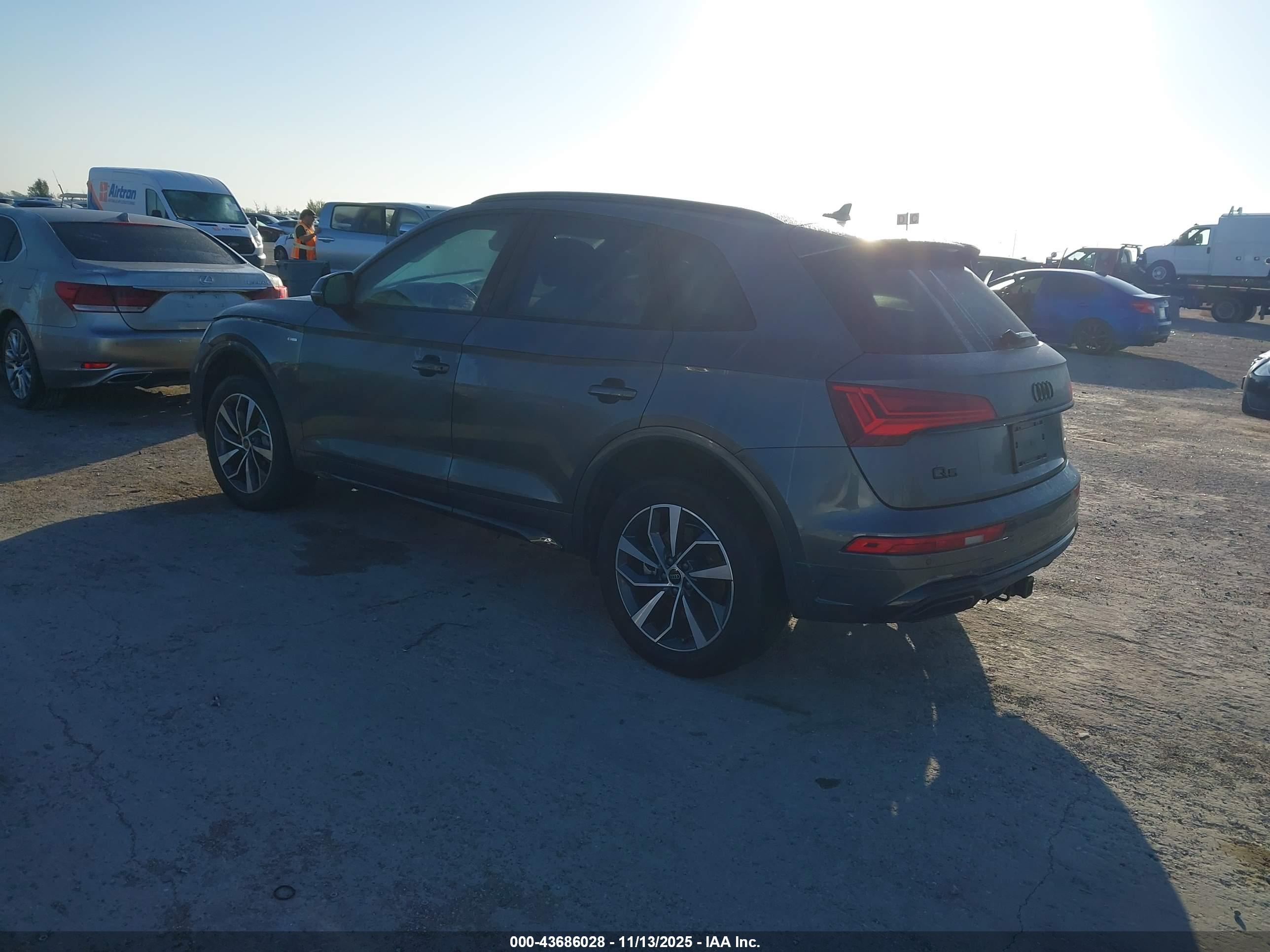 AUDI Q5 image 3