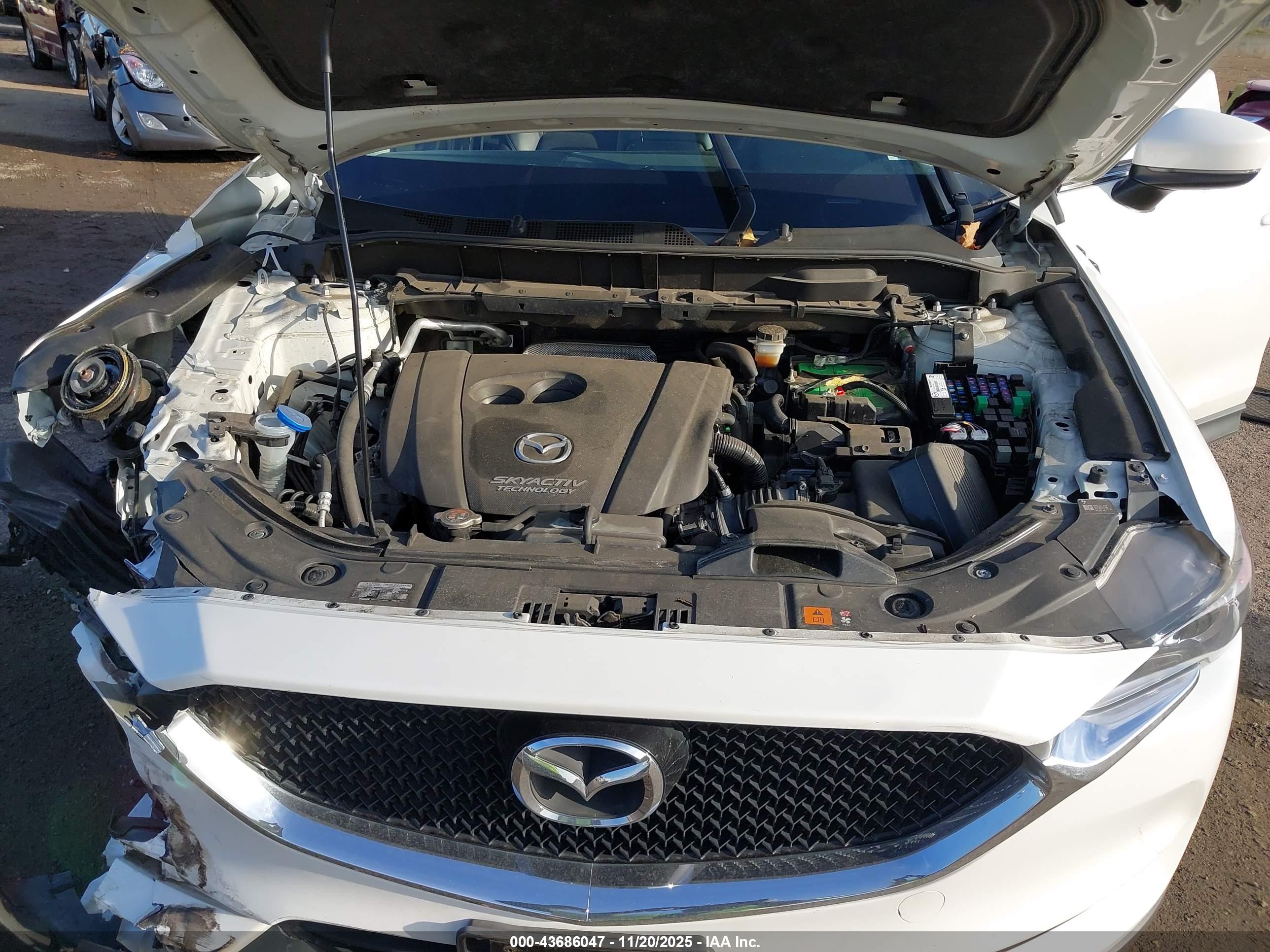 MAZDA CX-5 image 10