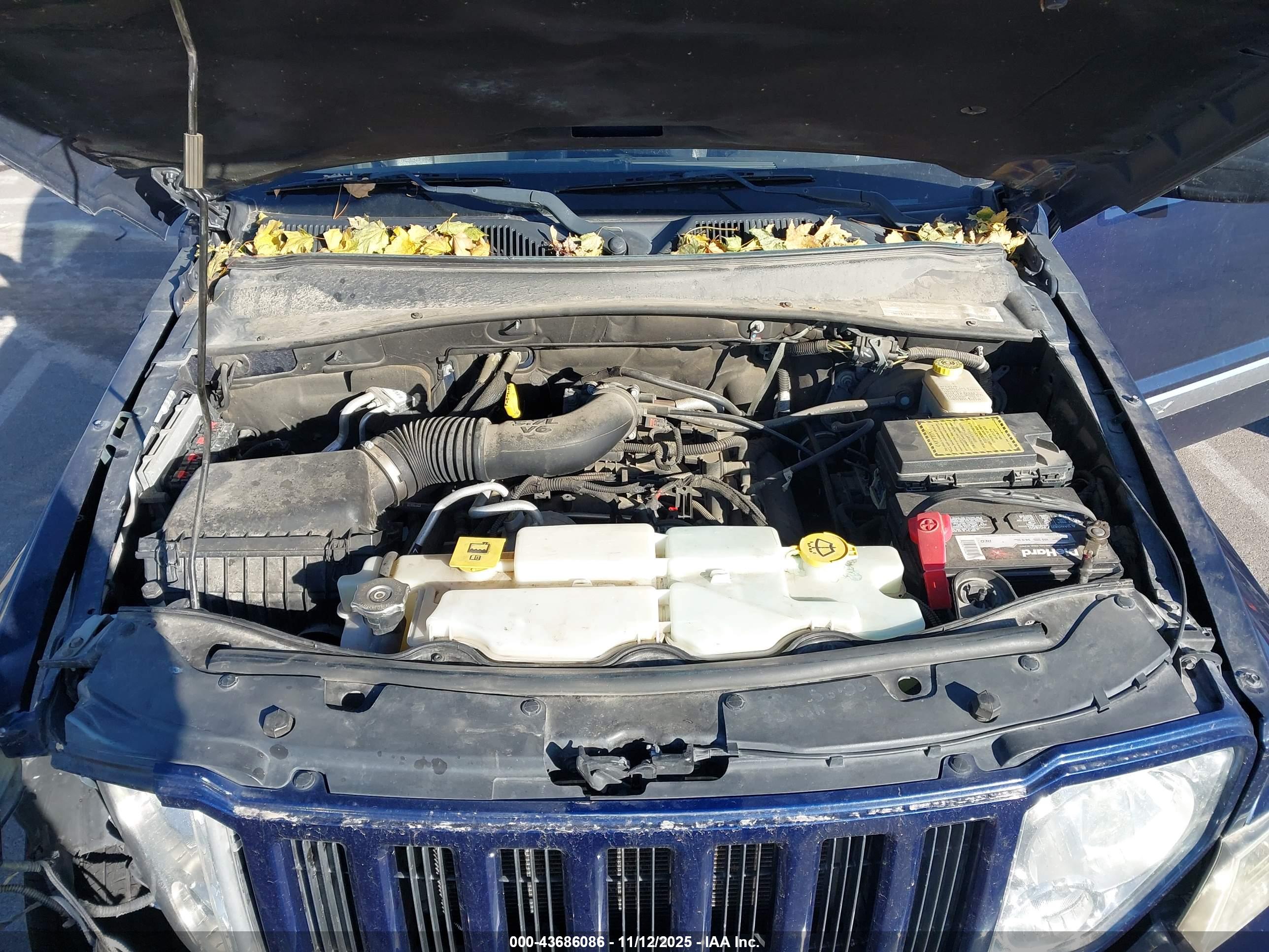 JEEP LIBERTY image 10