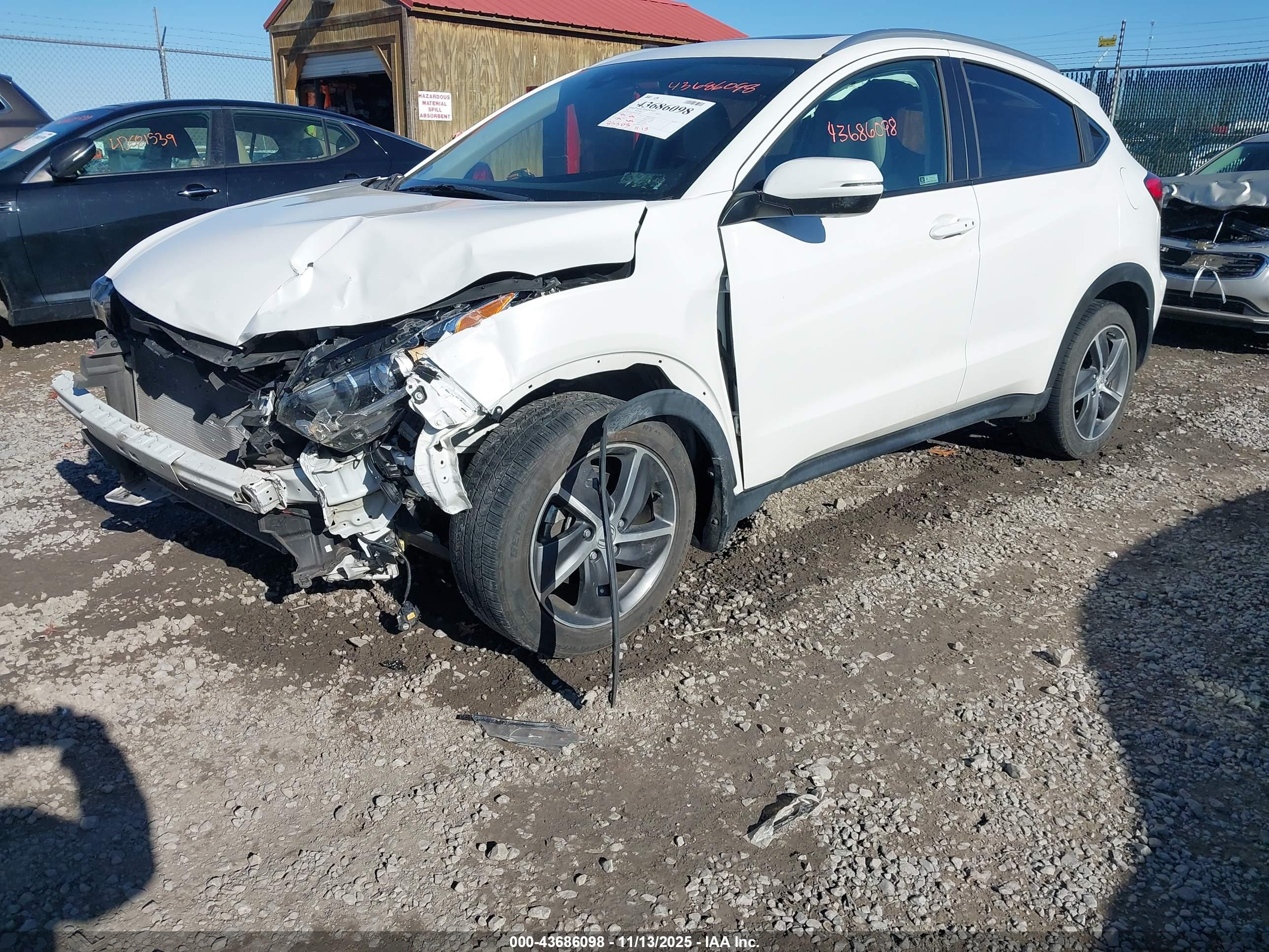HONDA HR-V image 2