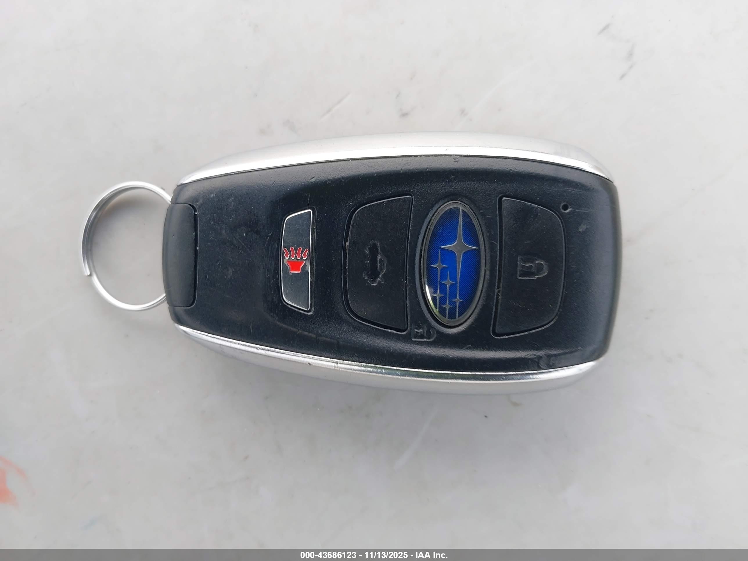 SUBARU OUTBACK image 11