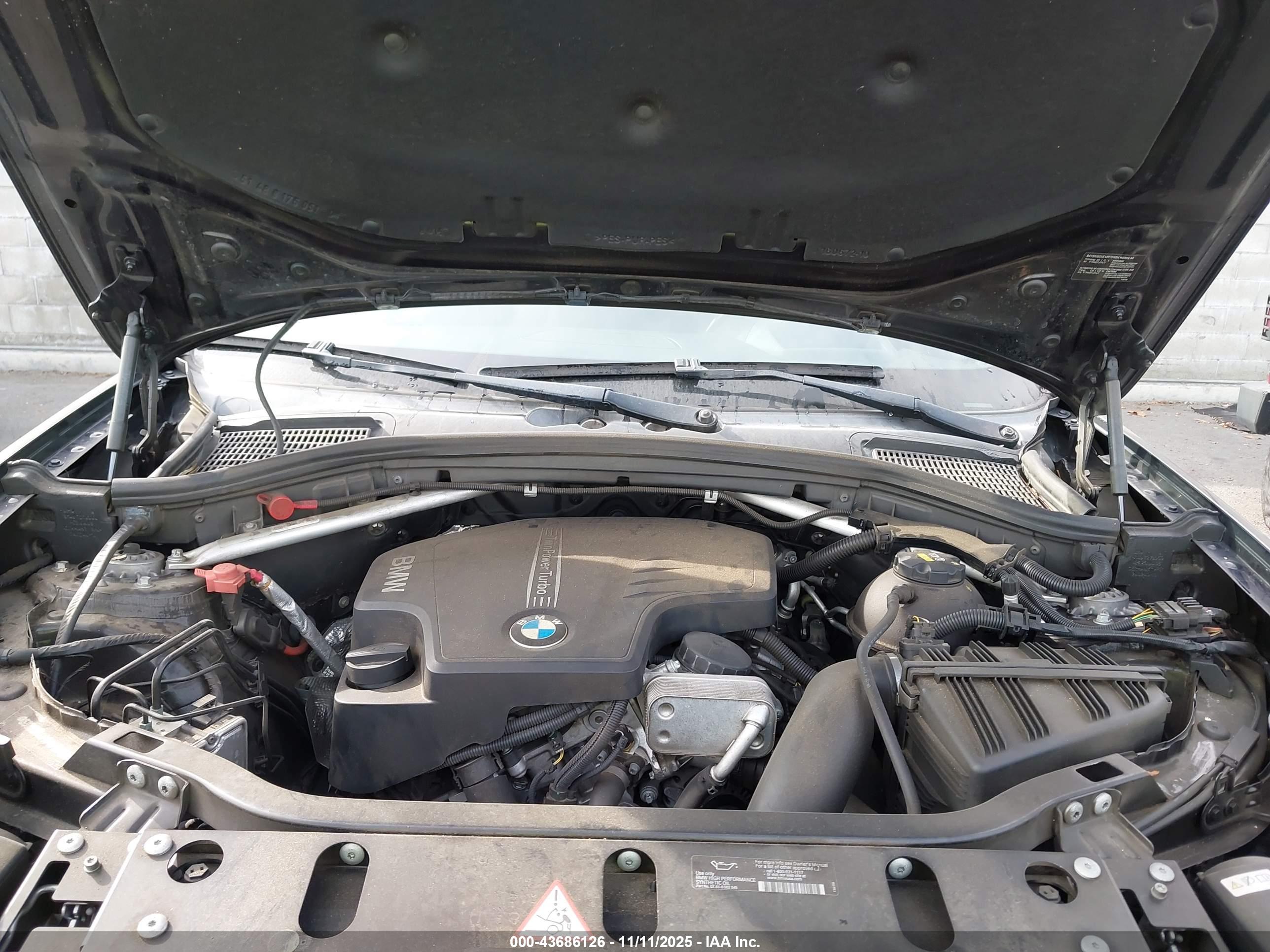 BMW X4 image 10
