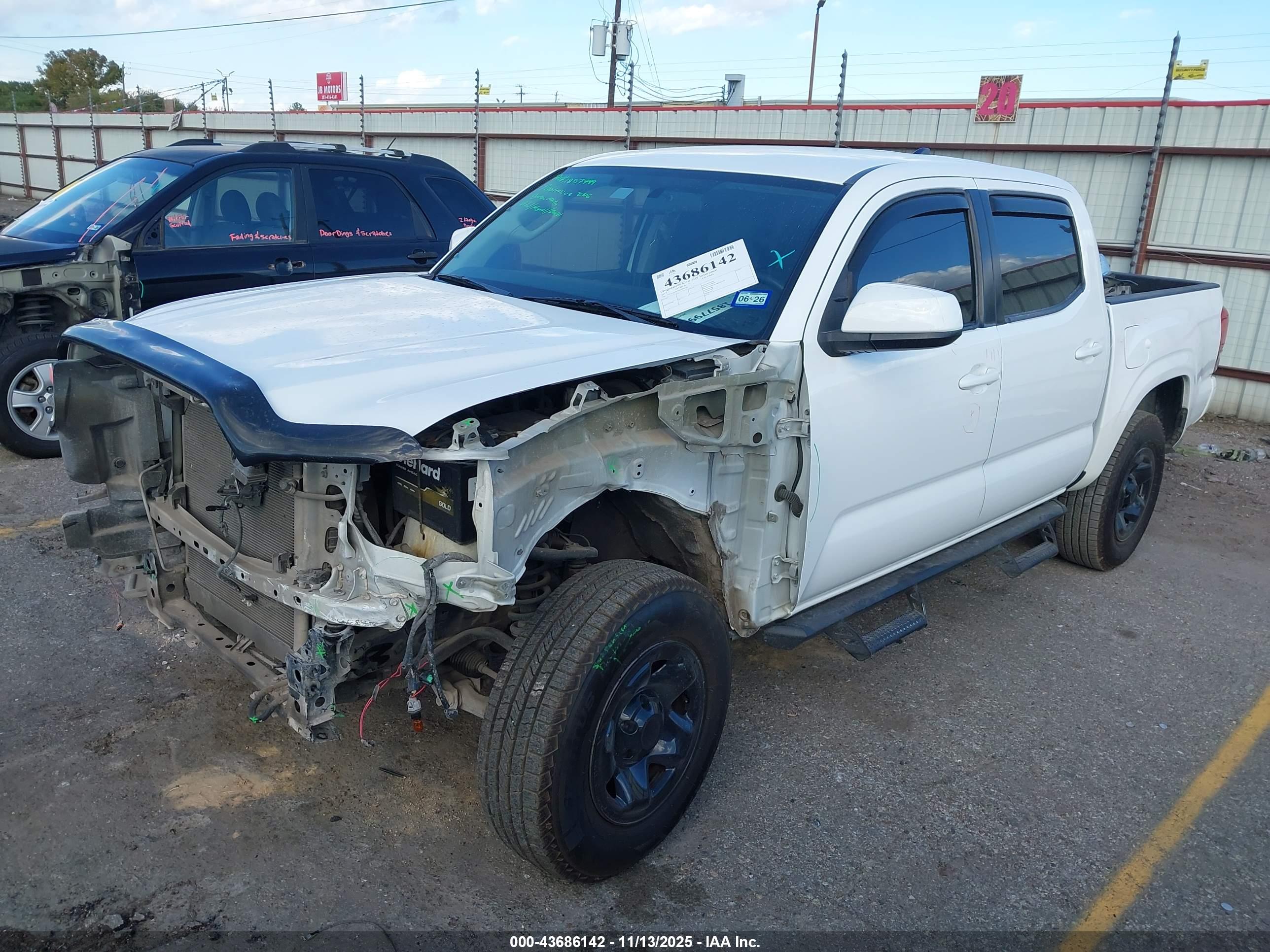 TOYOTA TACOMA image 2