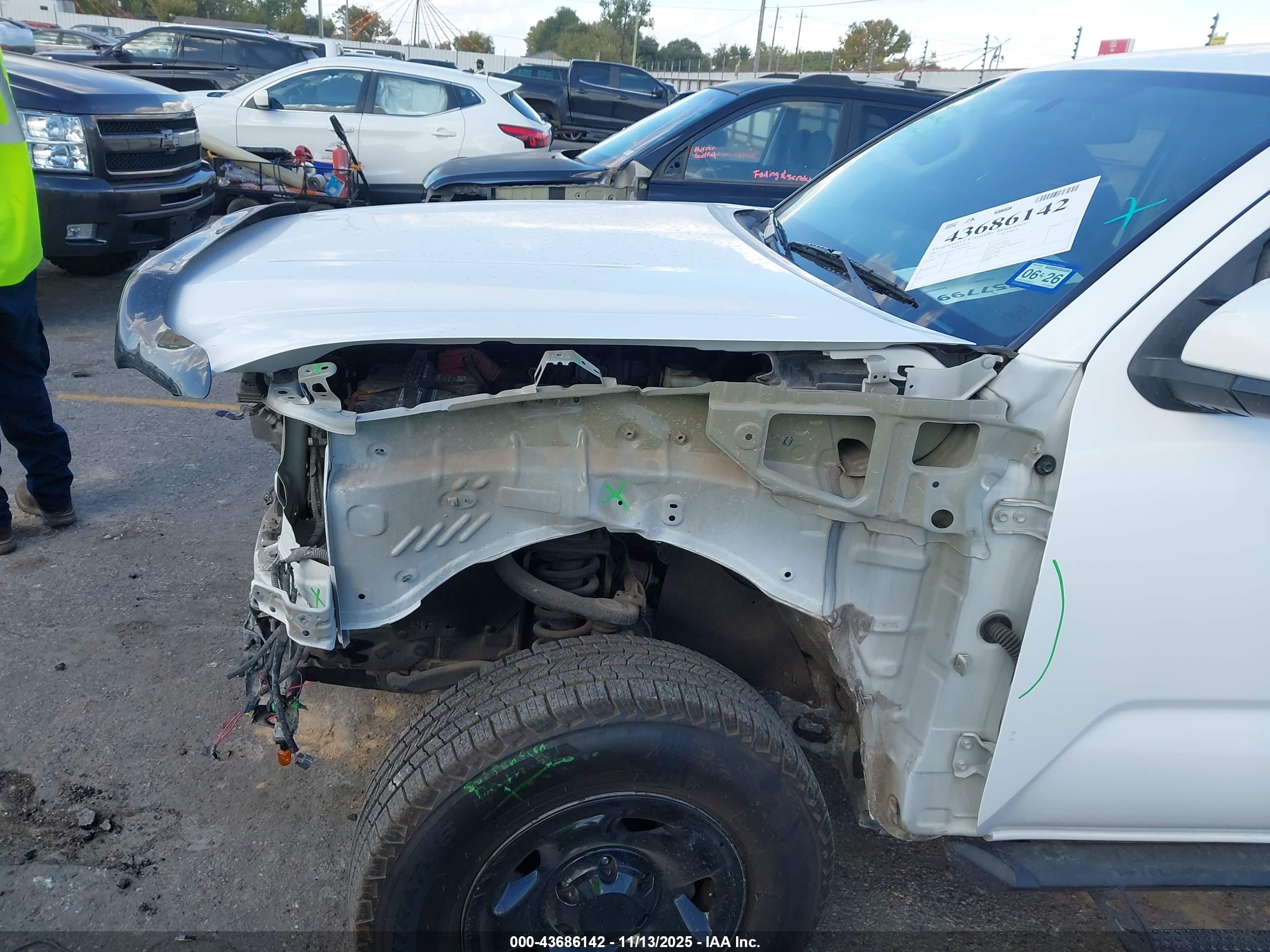 TOYOTA TACOMA image 6