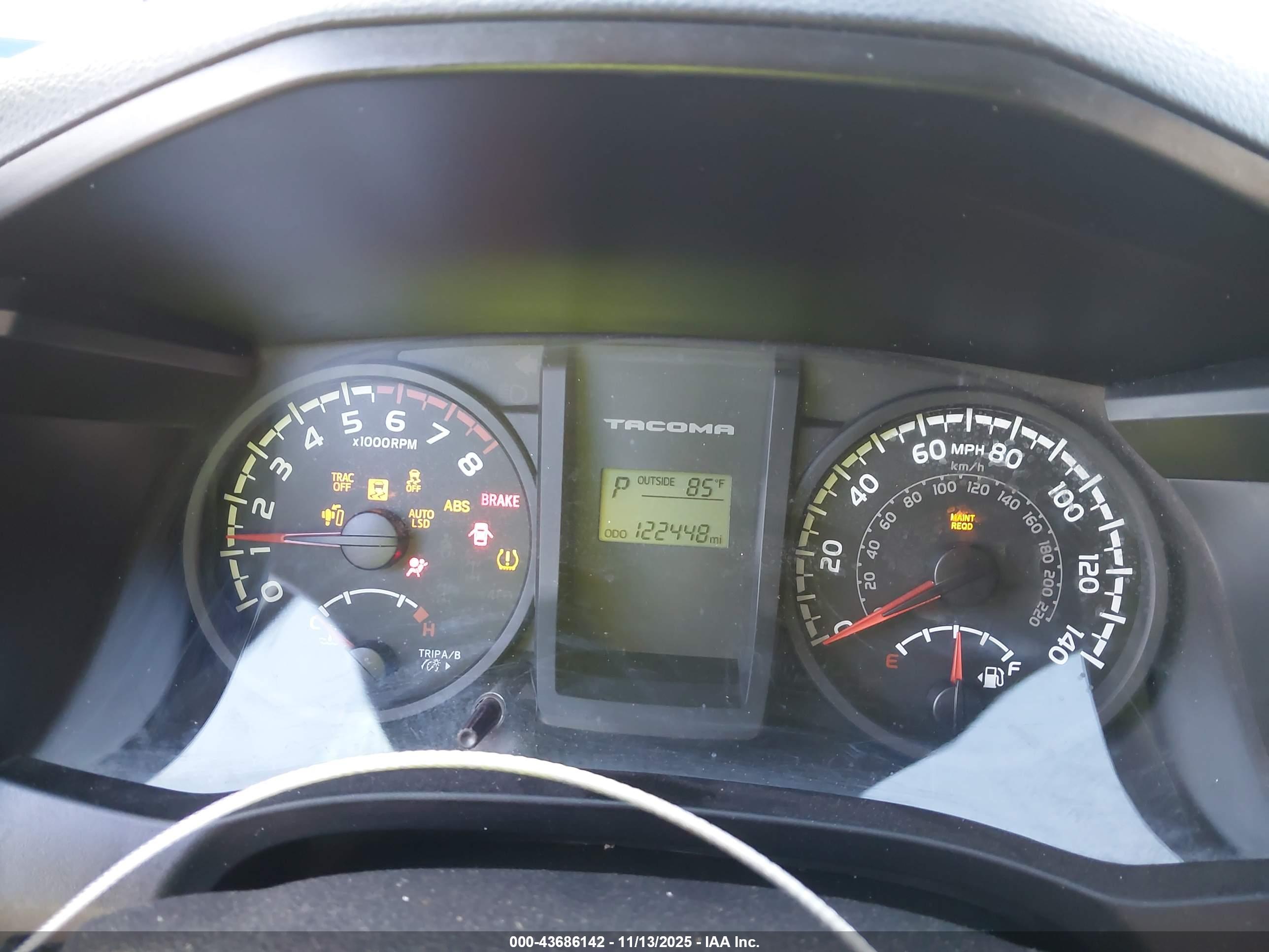 TOYOTA TACOMA image 7