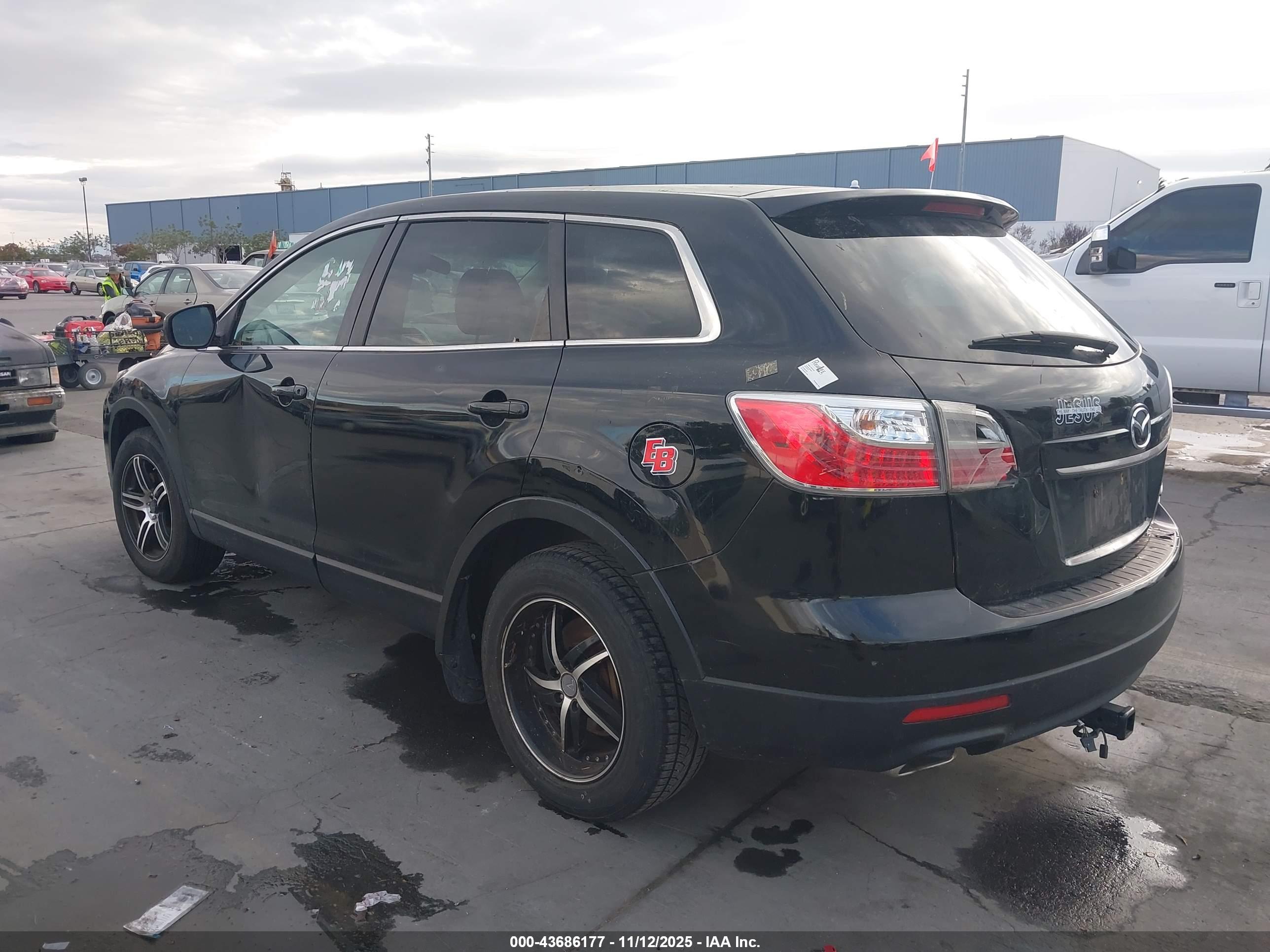 MAZDA CX-9 image 3