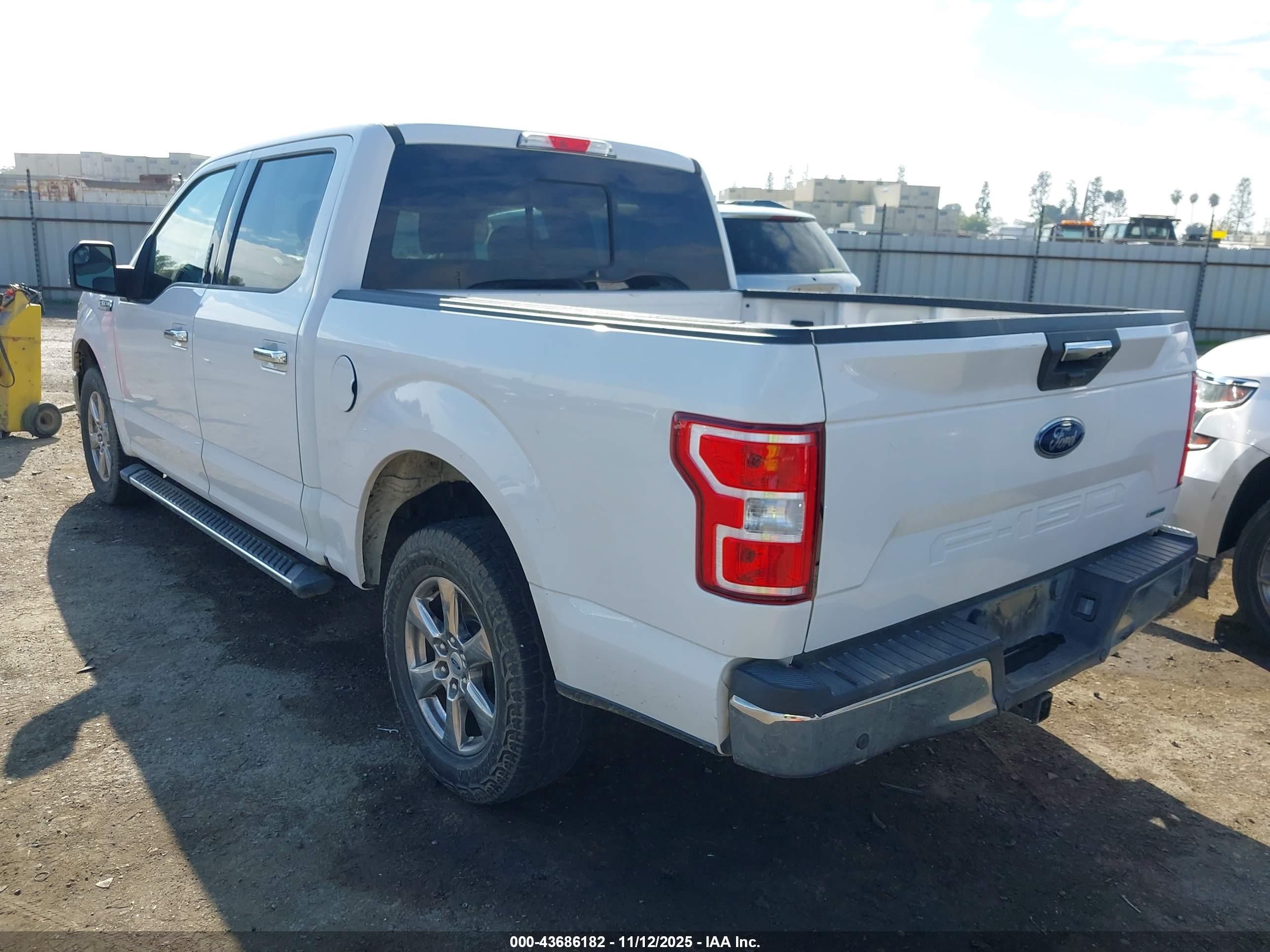 FORD F-150 image 3
